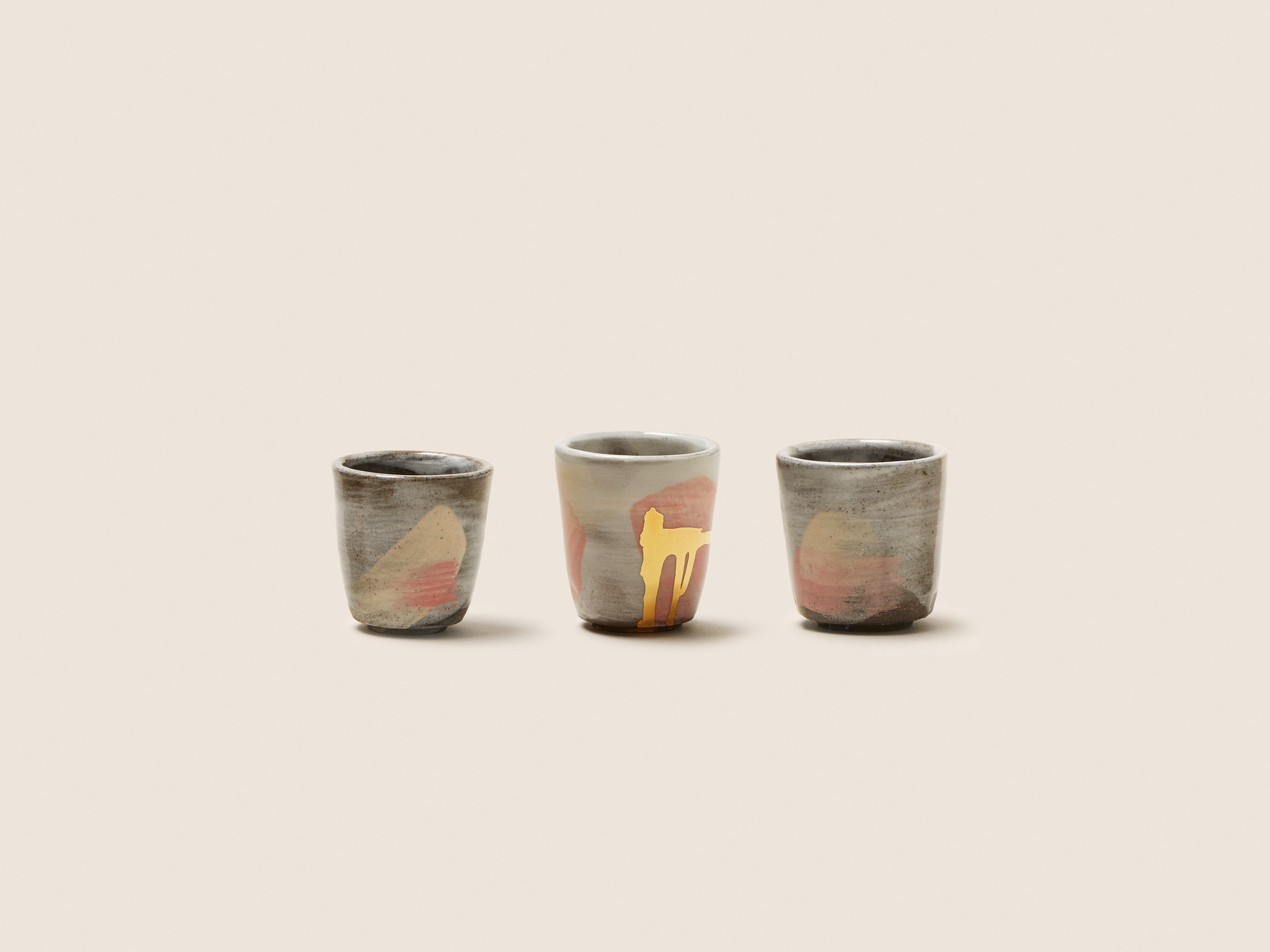 product-golden-blush-set-15deg-02-4x3.jpg