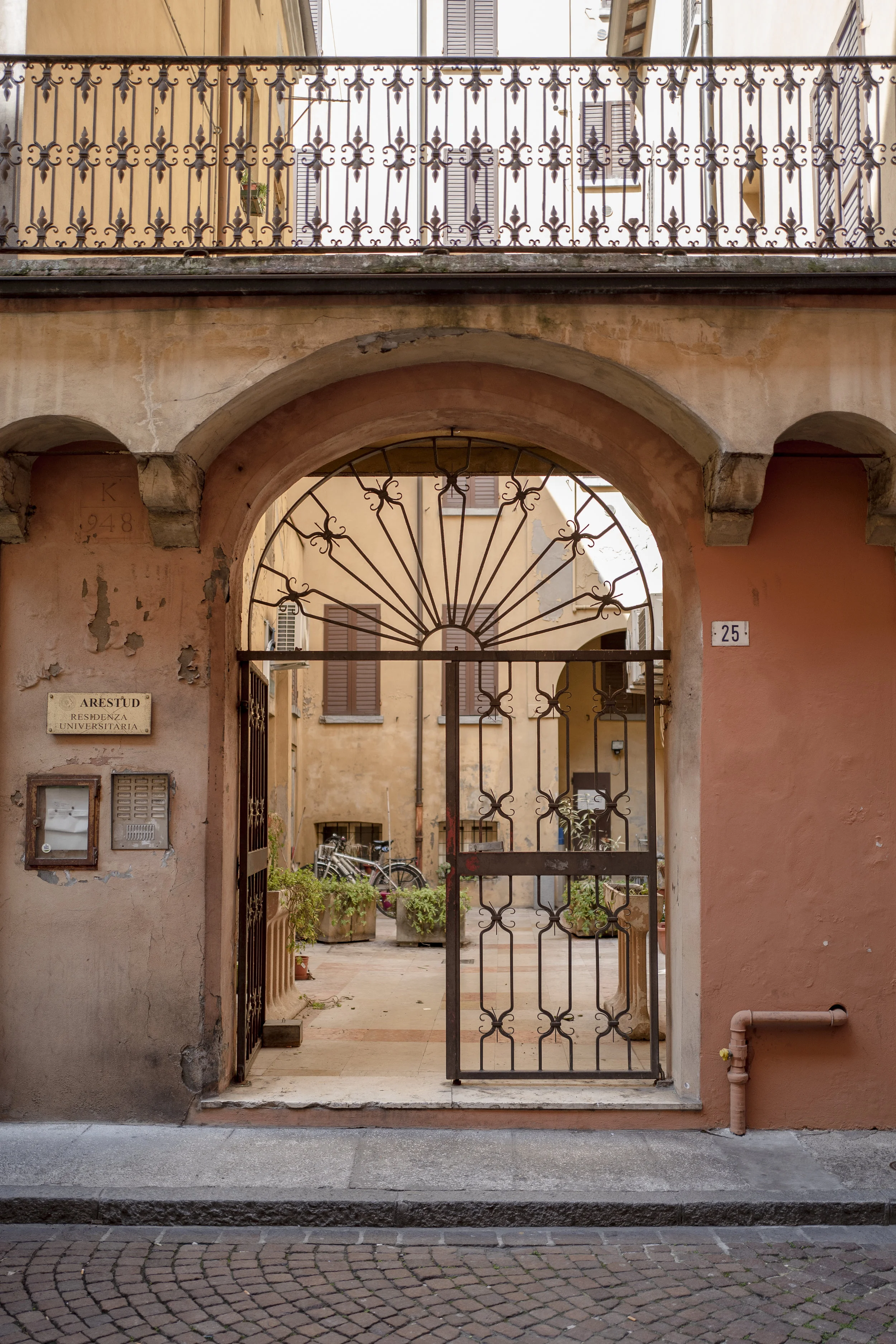 Quick Stop in Modena