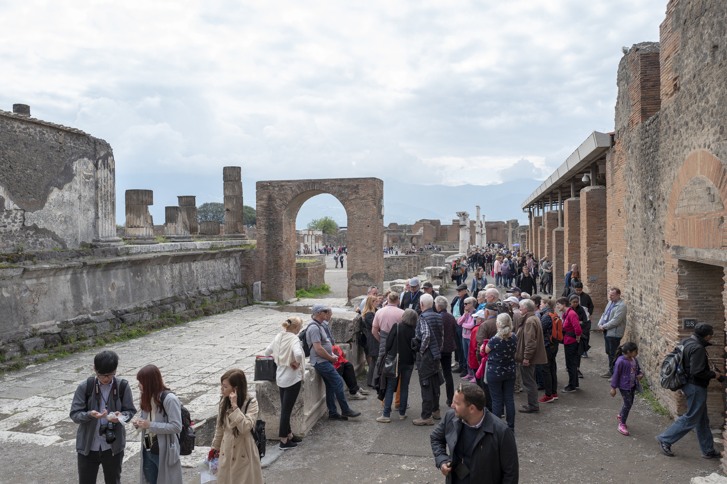 PompeiiVesuvius-168.jpg