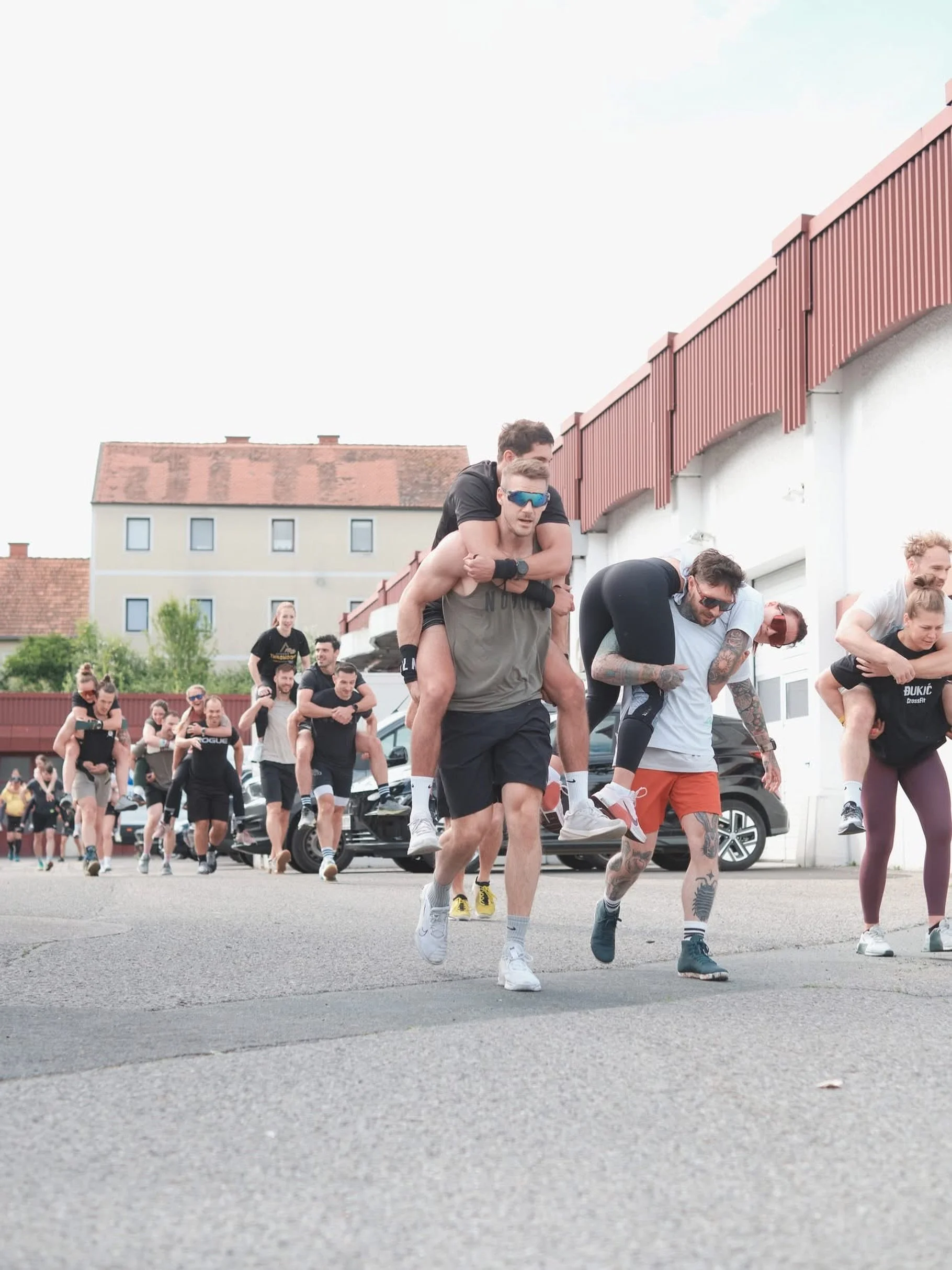 🔥 ENDSPURT 🔥

Die Cardio Challenge neigt sich dem Ende zu 💥
Und wie immer feiern wir den Abschluss gemeinsam &ndash; mit unserem Cardio Challenge Abschlussworkout am 4.6.2026 mit anschlie&szlig;ender Grillerei 🌭☀️

👉🏻Start um 09:00 mit dem Work