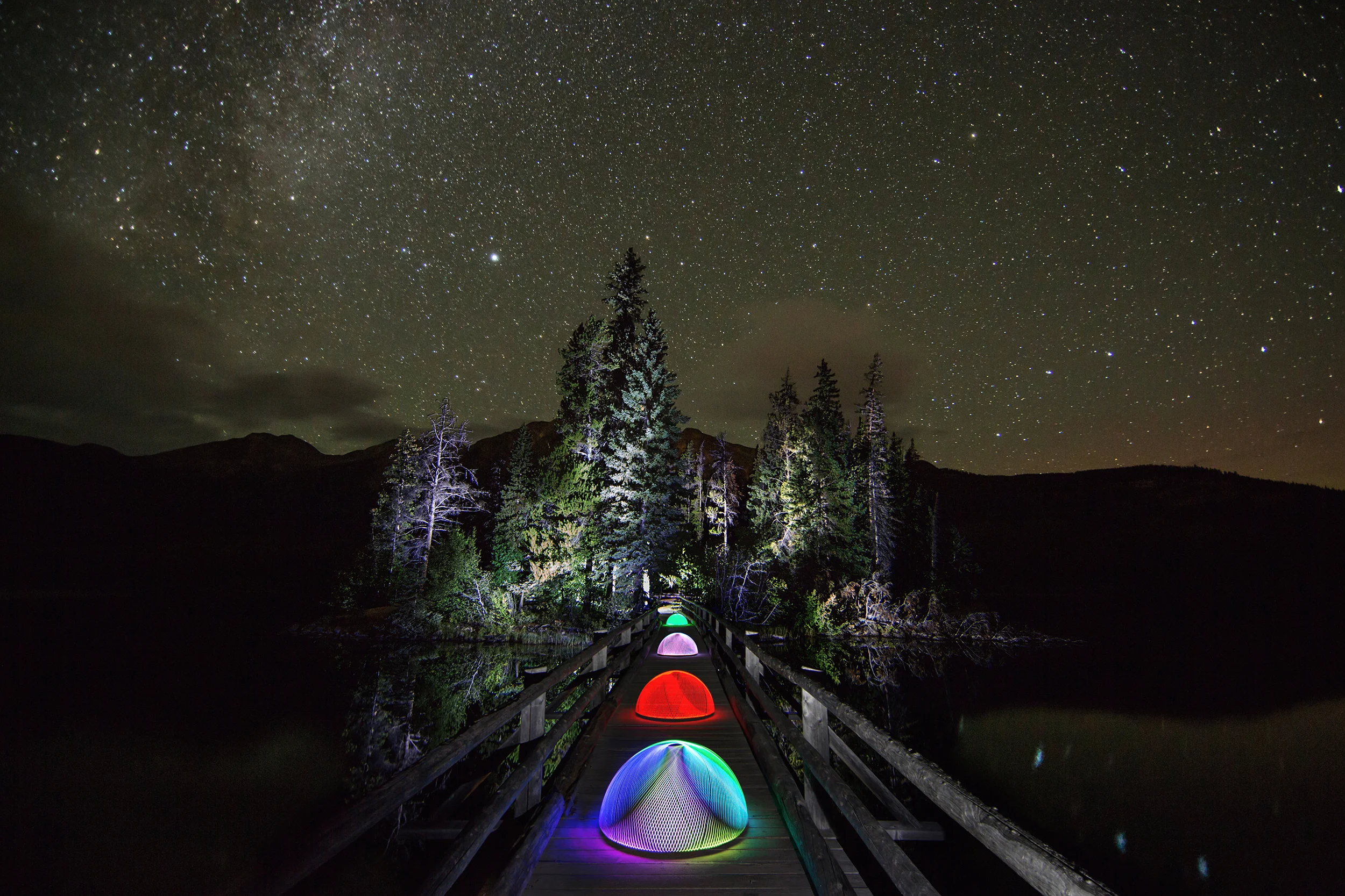 Light painting at Pyramid Island
