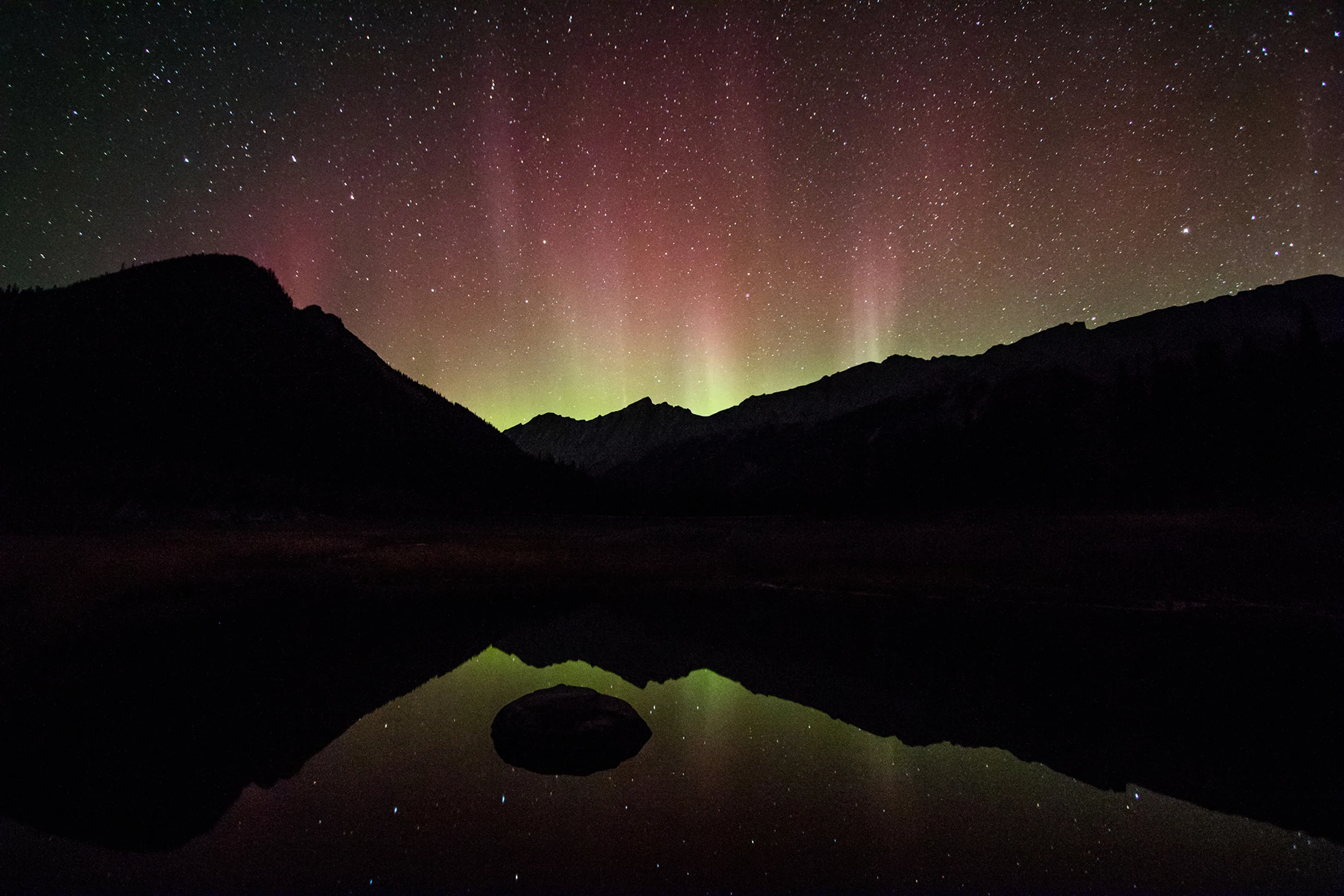 Auroras at Medicine Ridge