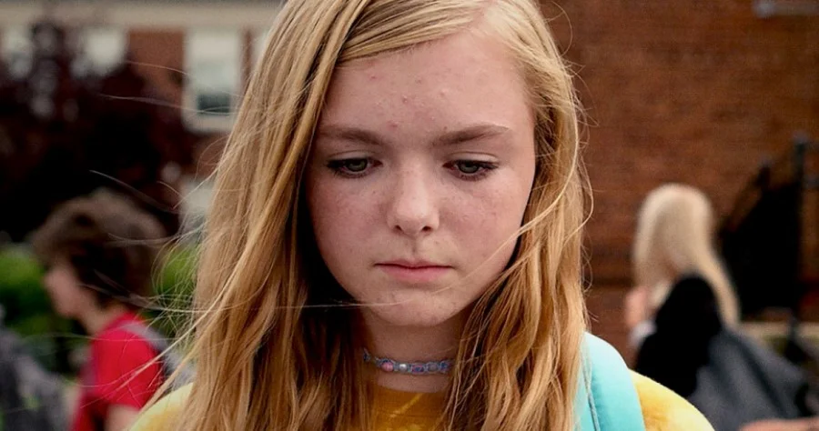 eighth-grade-elsie-fisher-outside-900x474.jpg