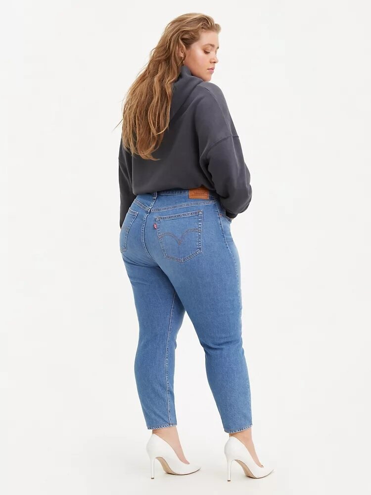 How to Pick Your Wedgie (Jeans) — Vermont Wardrobe Styling