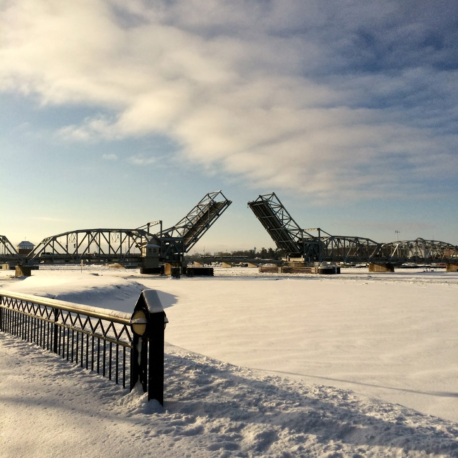 bridge1.jpg