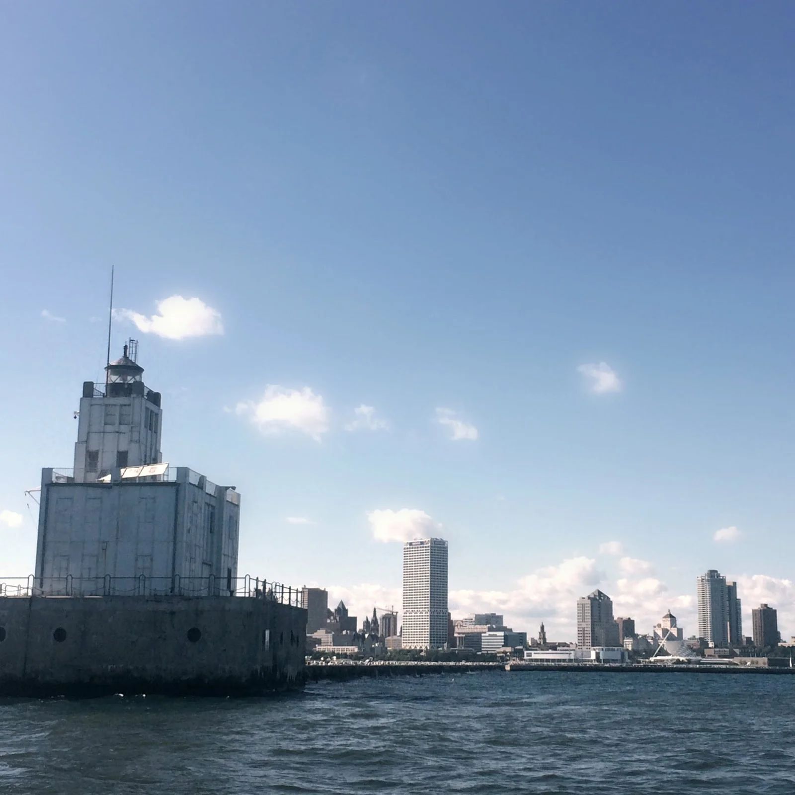 Milwaukee Break Wall Lighthouse