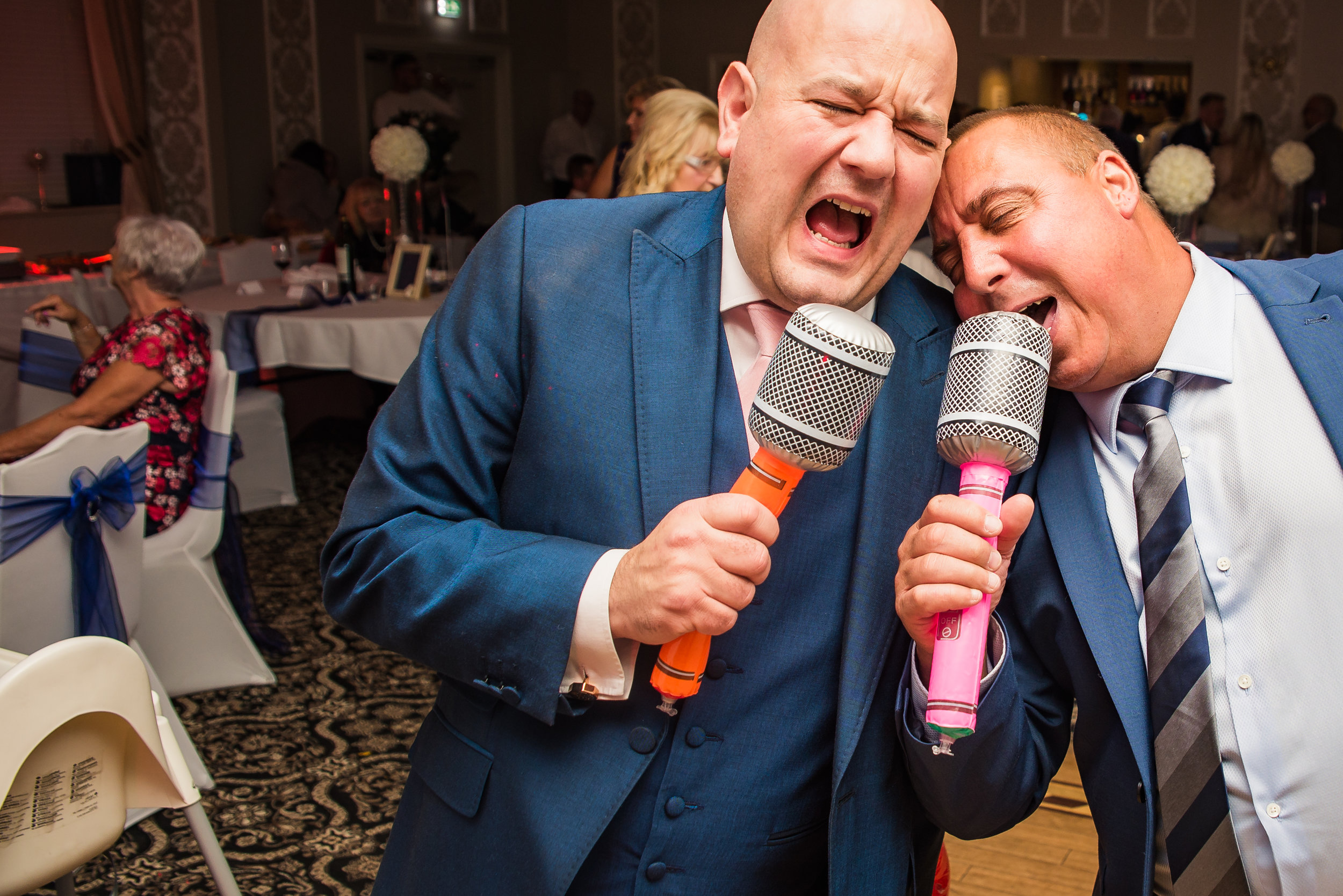 wedding reception funny photography strawberry bank hotel dana lewis