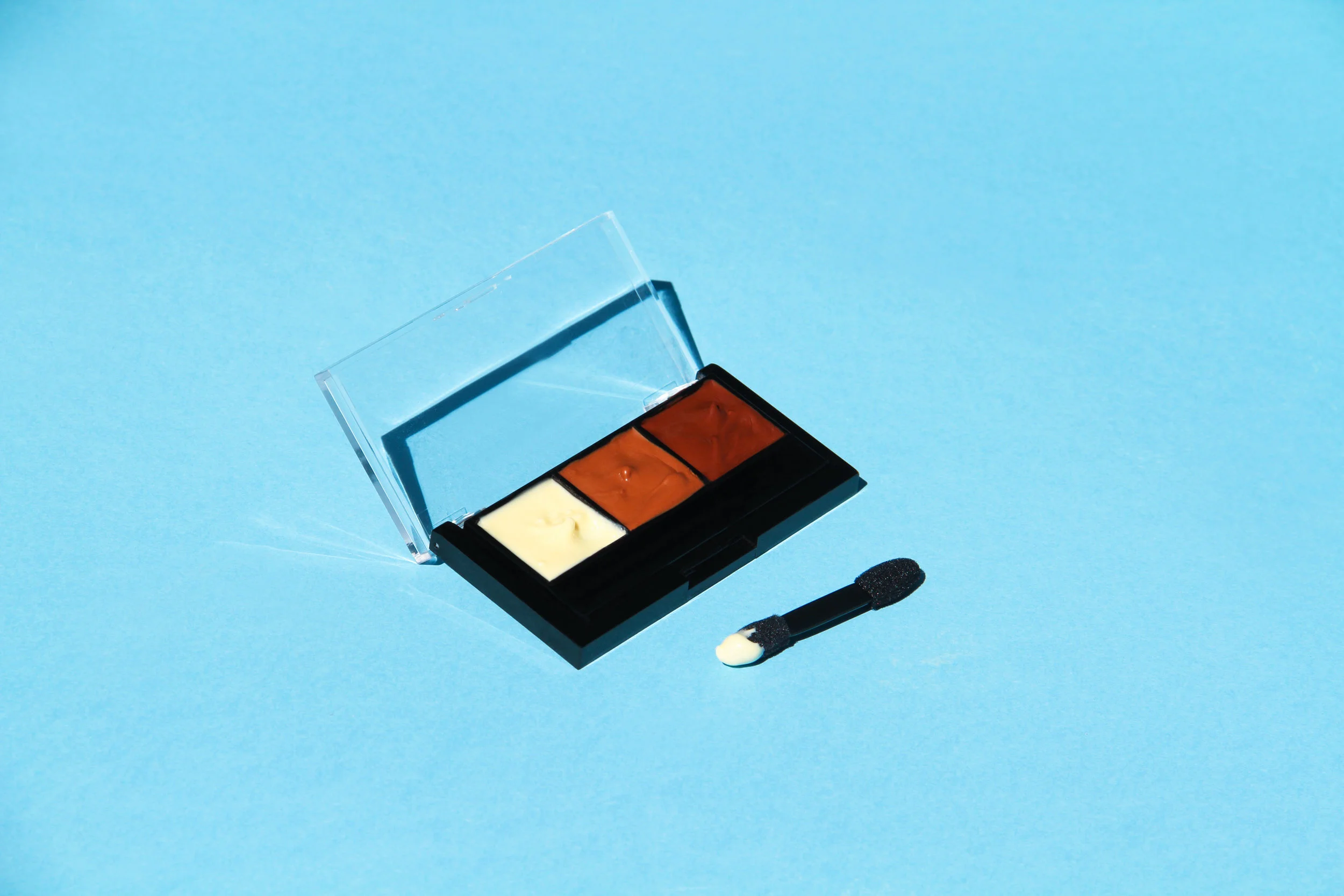 eye-shadow-1.jpg