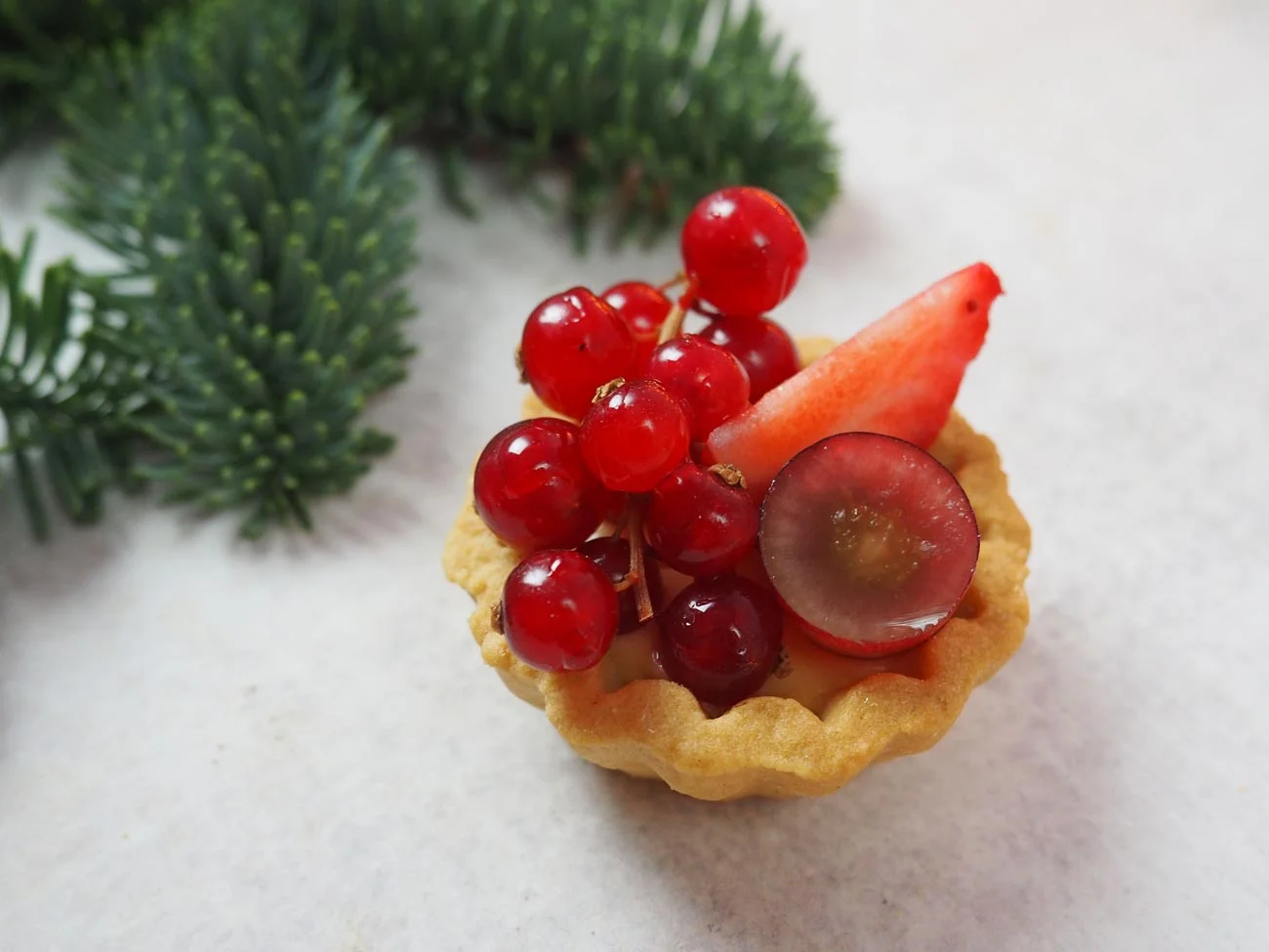 red-fruit-tarts-3.jpg