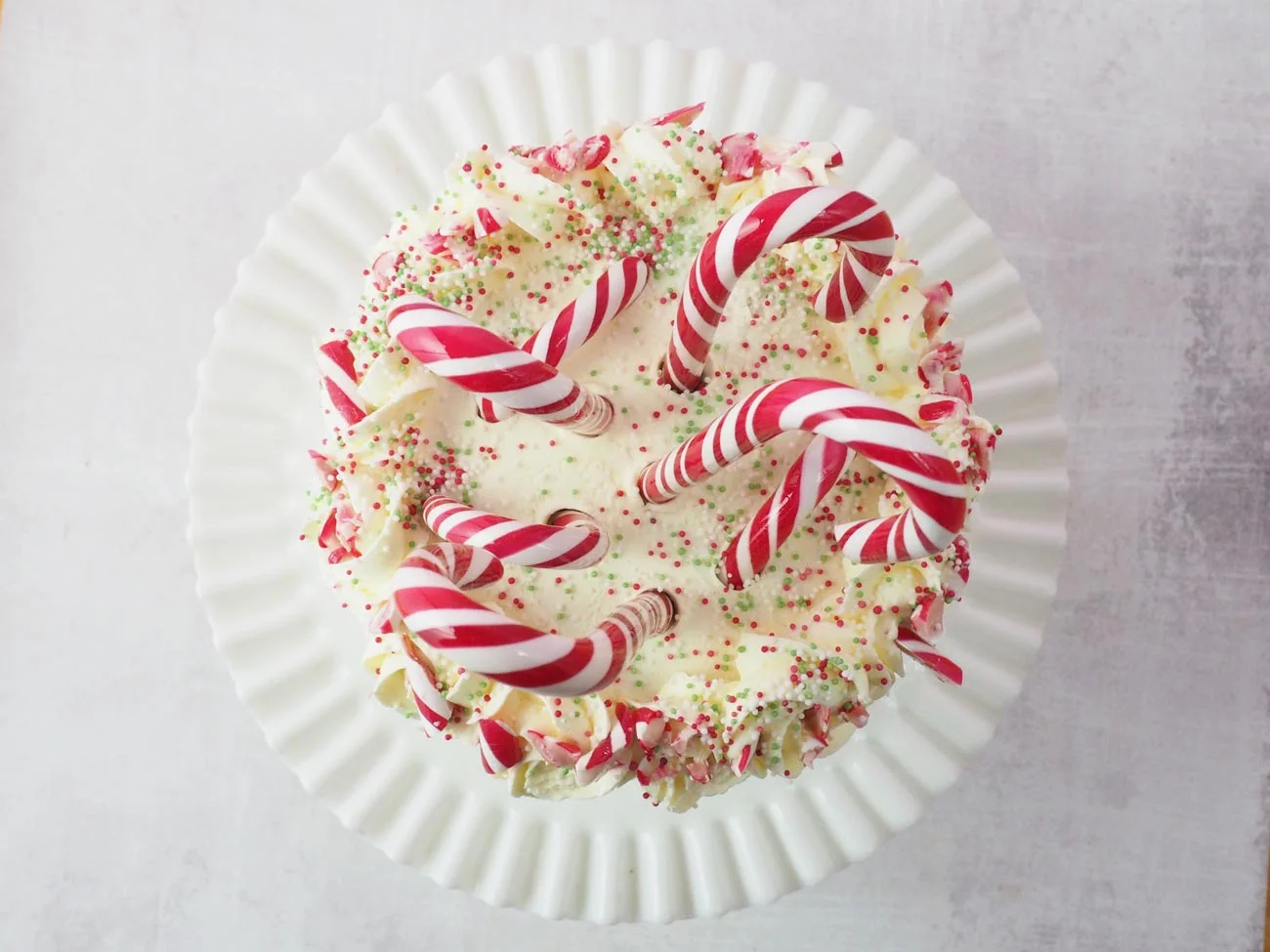 candy-cane-cake-6.jpg