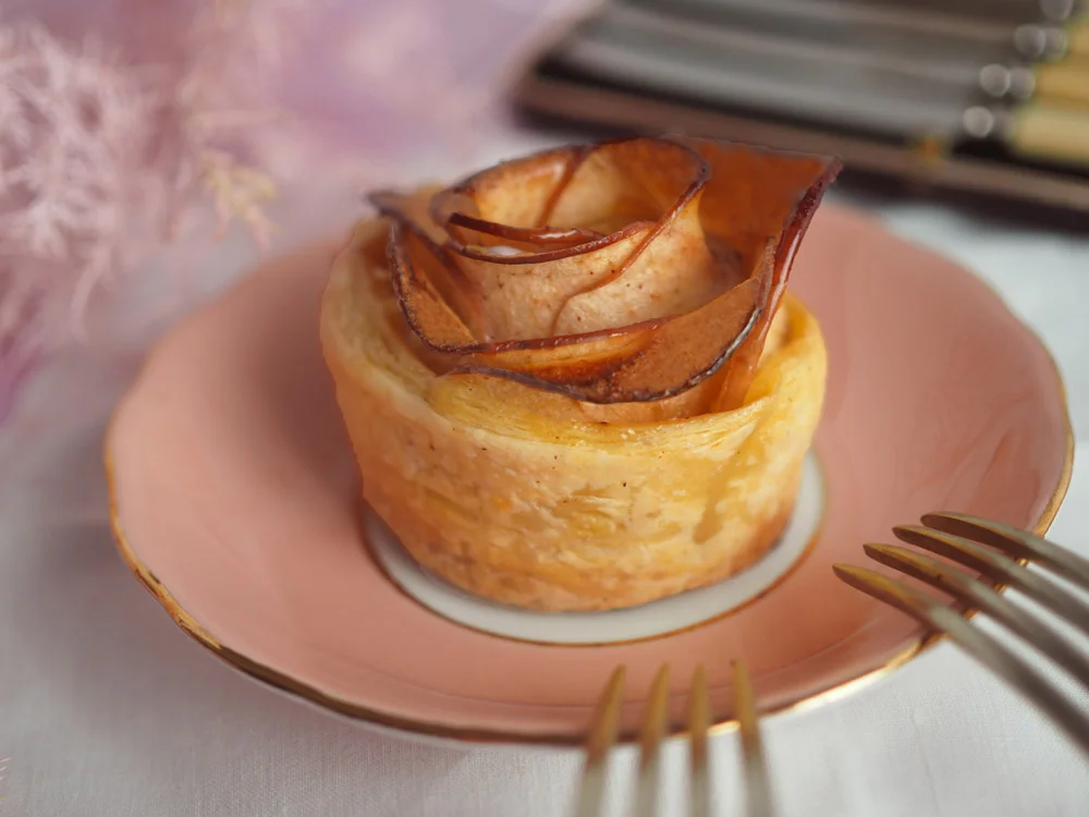 rose-apple-tartelettes-4-web.jpg