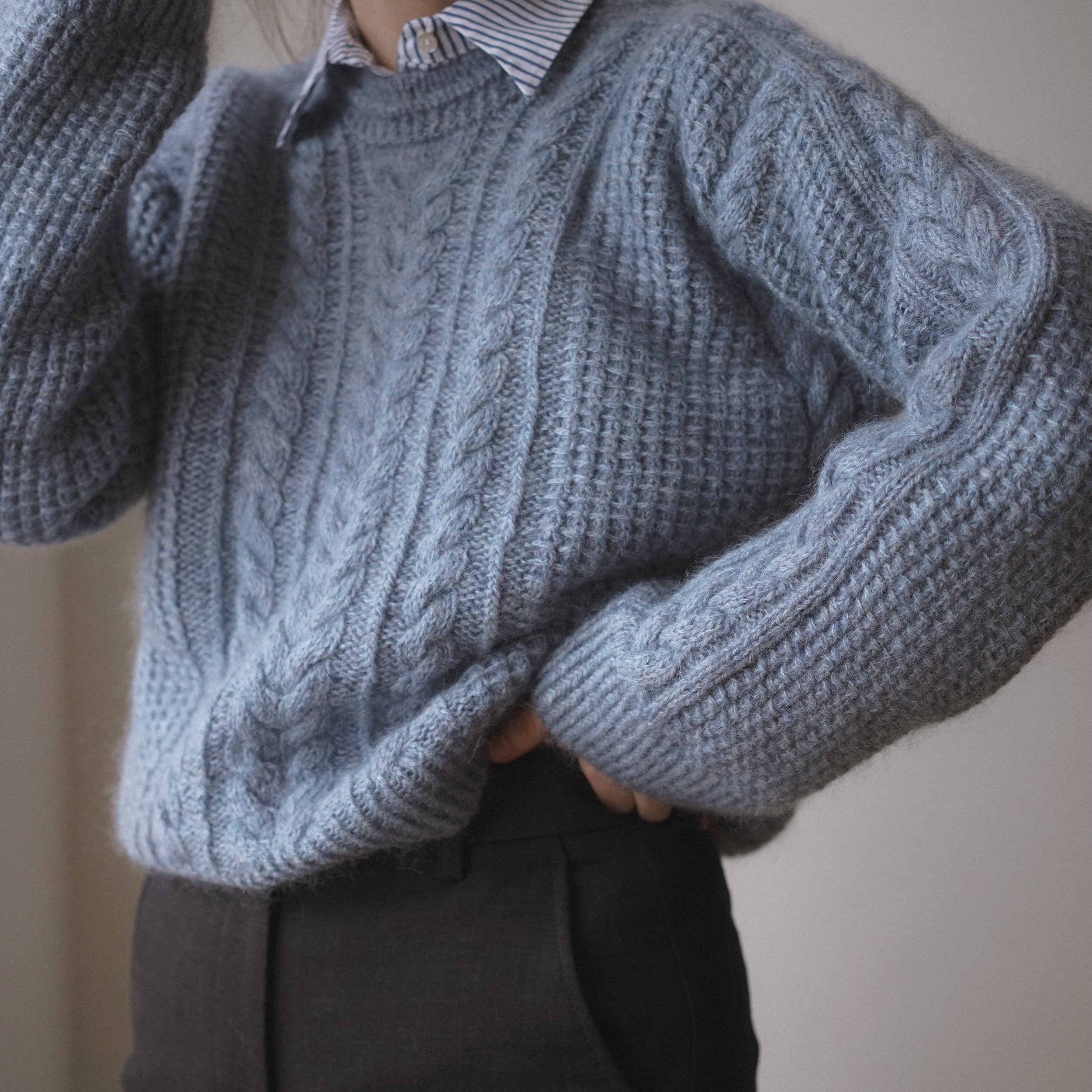 Philomena sweater&mdash;blue or classic white? 

Pattern at gregoriafibers.com and on Ravelry (link in bio).

#gregoriafibers #knitting #cableknit #knittingpatterns  #philomenasweater