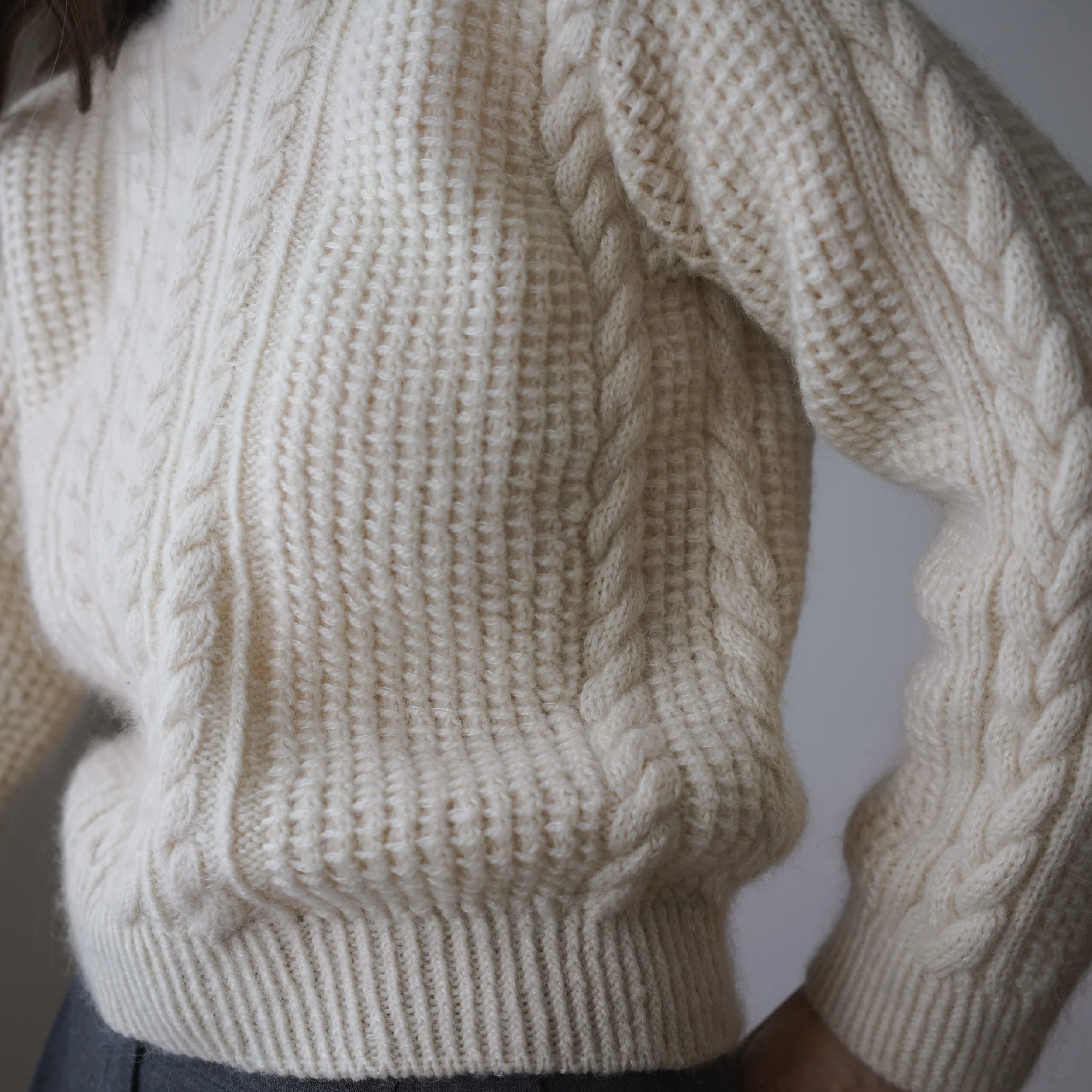 The Philomena Sweater.

Subtle cables, a distinct neck silhouette, and the joy of pure, comforting stitches.

Philomena Sweater pattern at gregoriafibers.com and on Ravelry.

#gregoriafibers #philomenasweater #knitweardesign #knittingpattern #cablekn