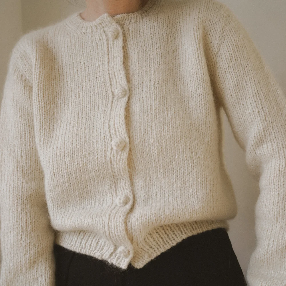 Cynthia cardigan English PDF pattern — GREGORIA FIBERS