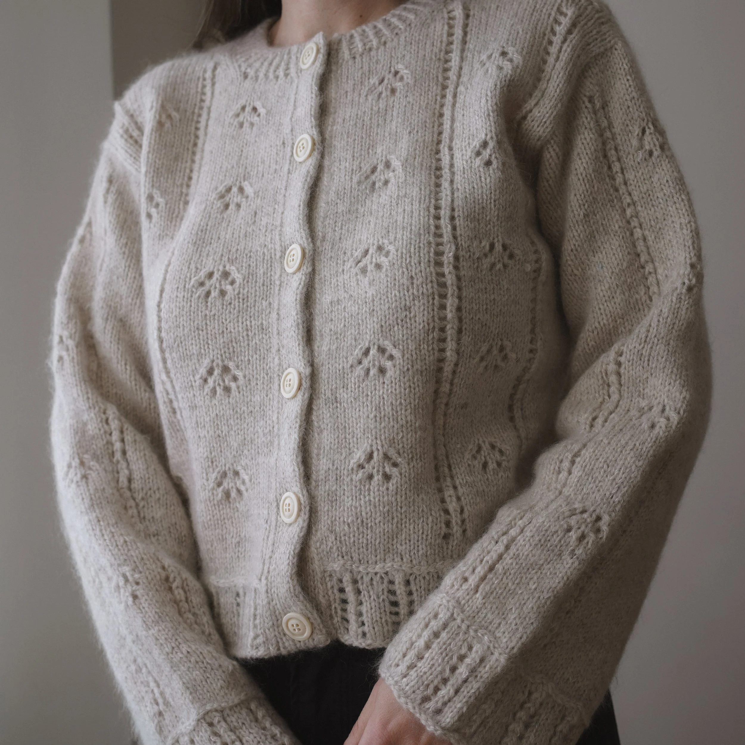 Vilma cardigan English PDF pattern
