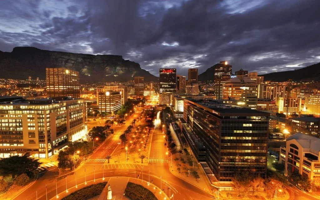 Accra-night-life.jpg