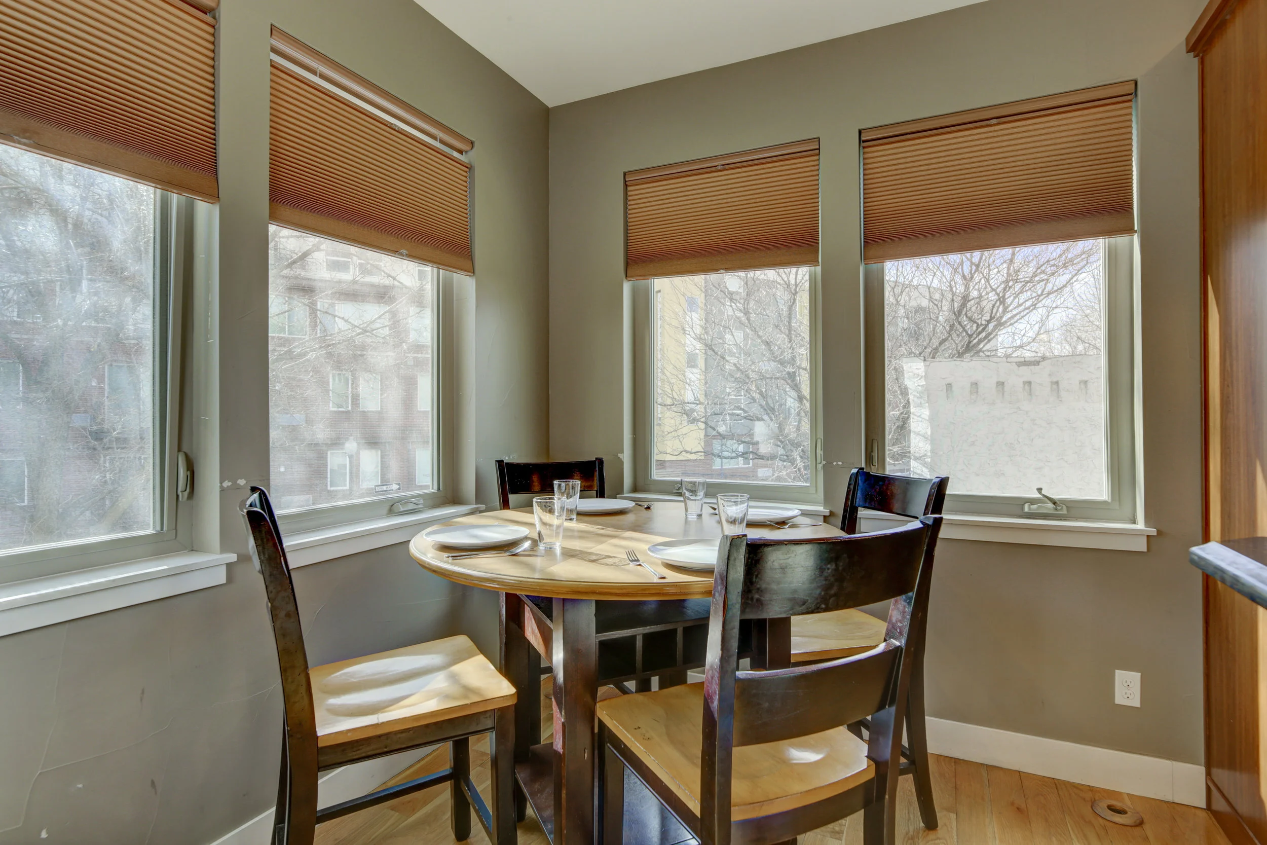 Zuni The best place to stay in Denver #1 Airbnb7.jpg