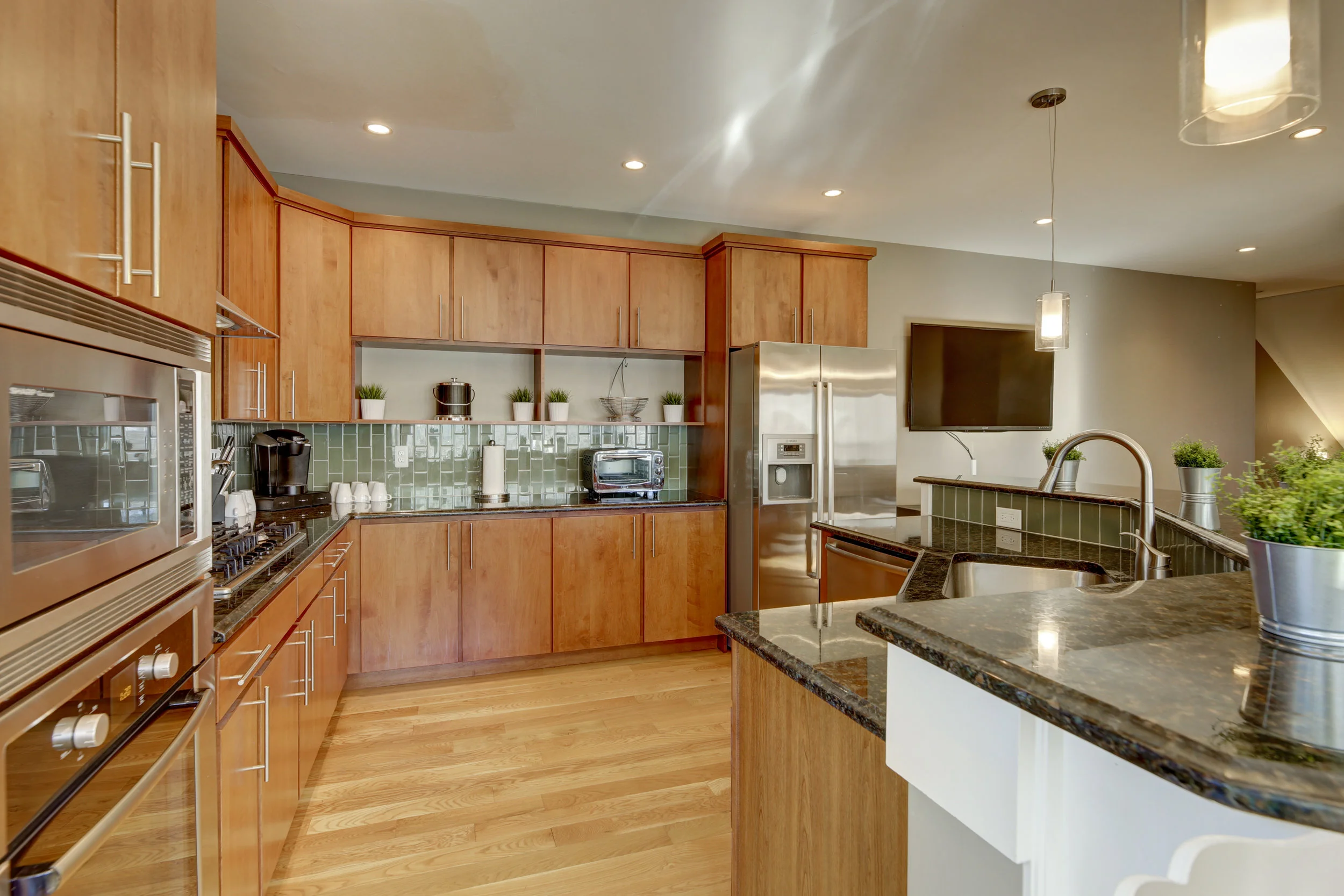 Zuni The best place to stay in Denver #1 Airbnb9.jpg