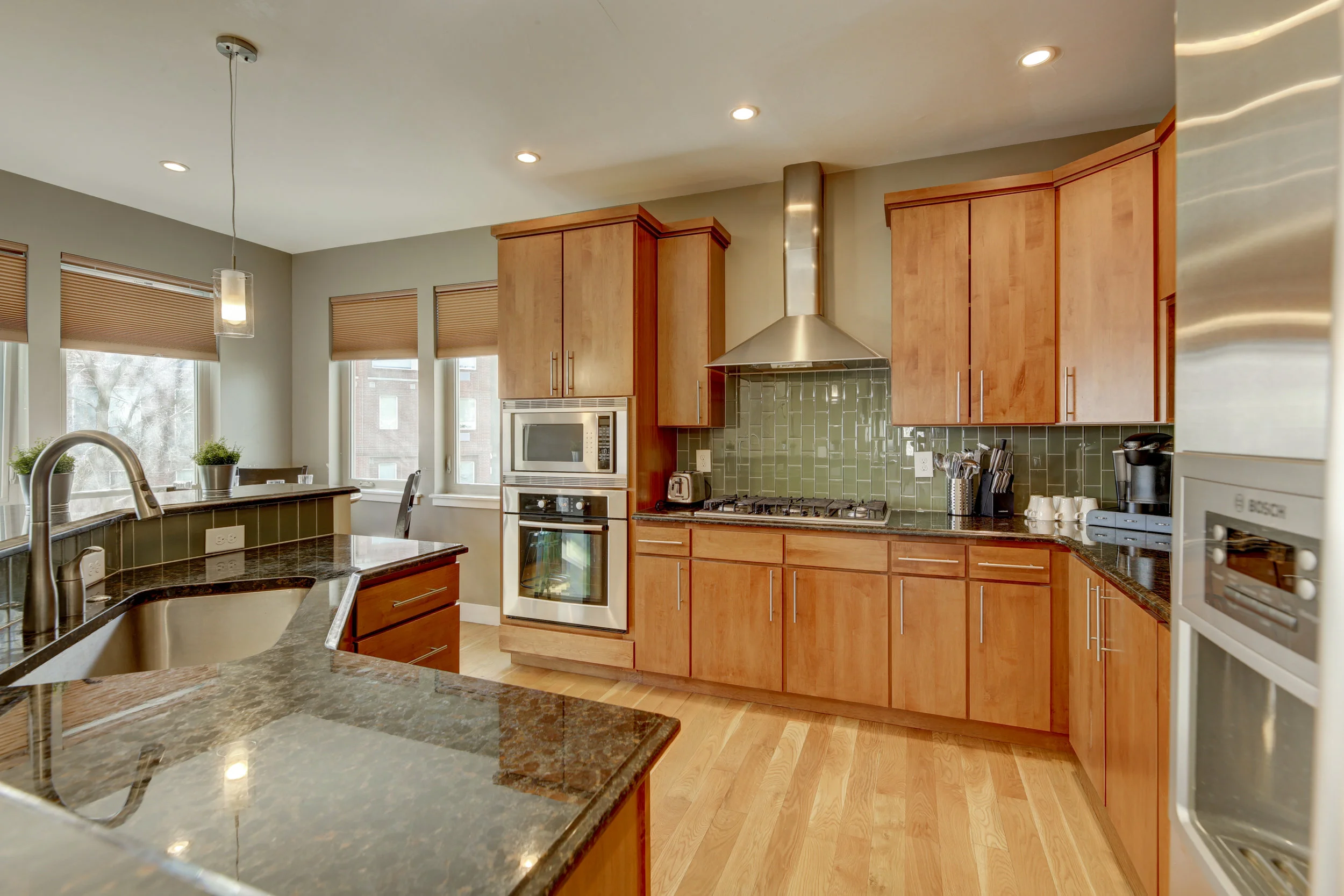 Zuni The best place to stay in Denver #1 Airbnb10.jpg