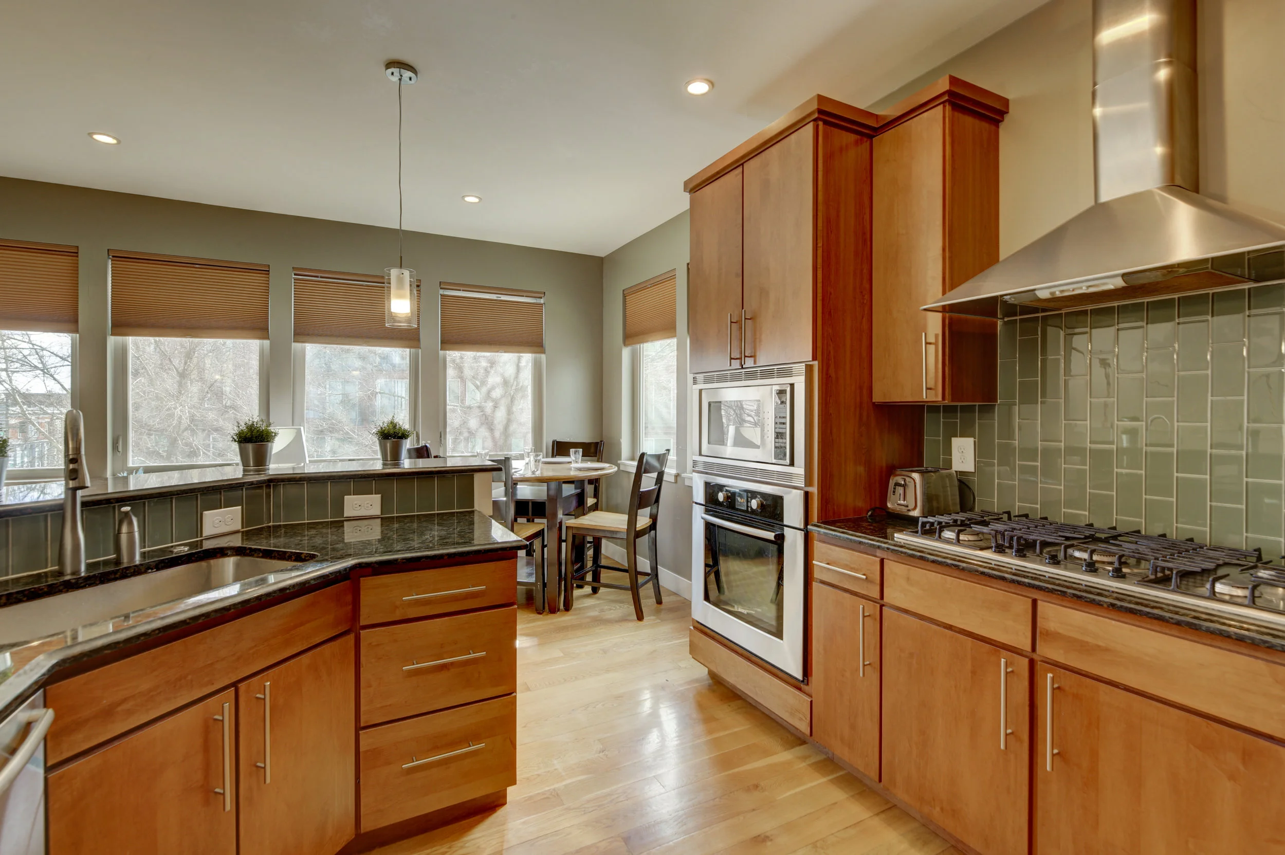 Zuni The best place to stay in Denver #1 Airbnb11.jpg