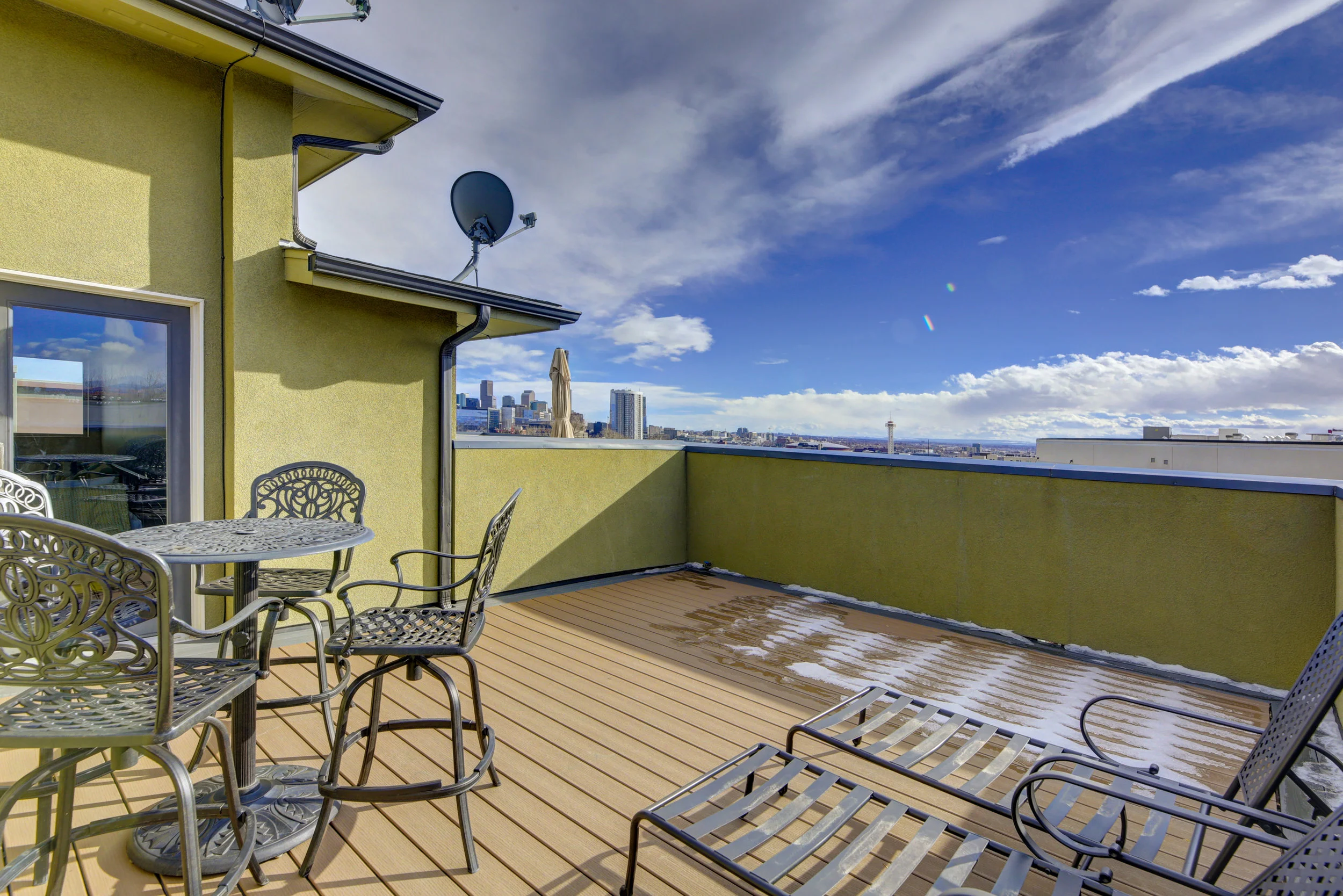 Zuni The best place to stay in Denver #1 Airbnb34.jpg