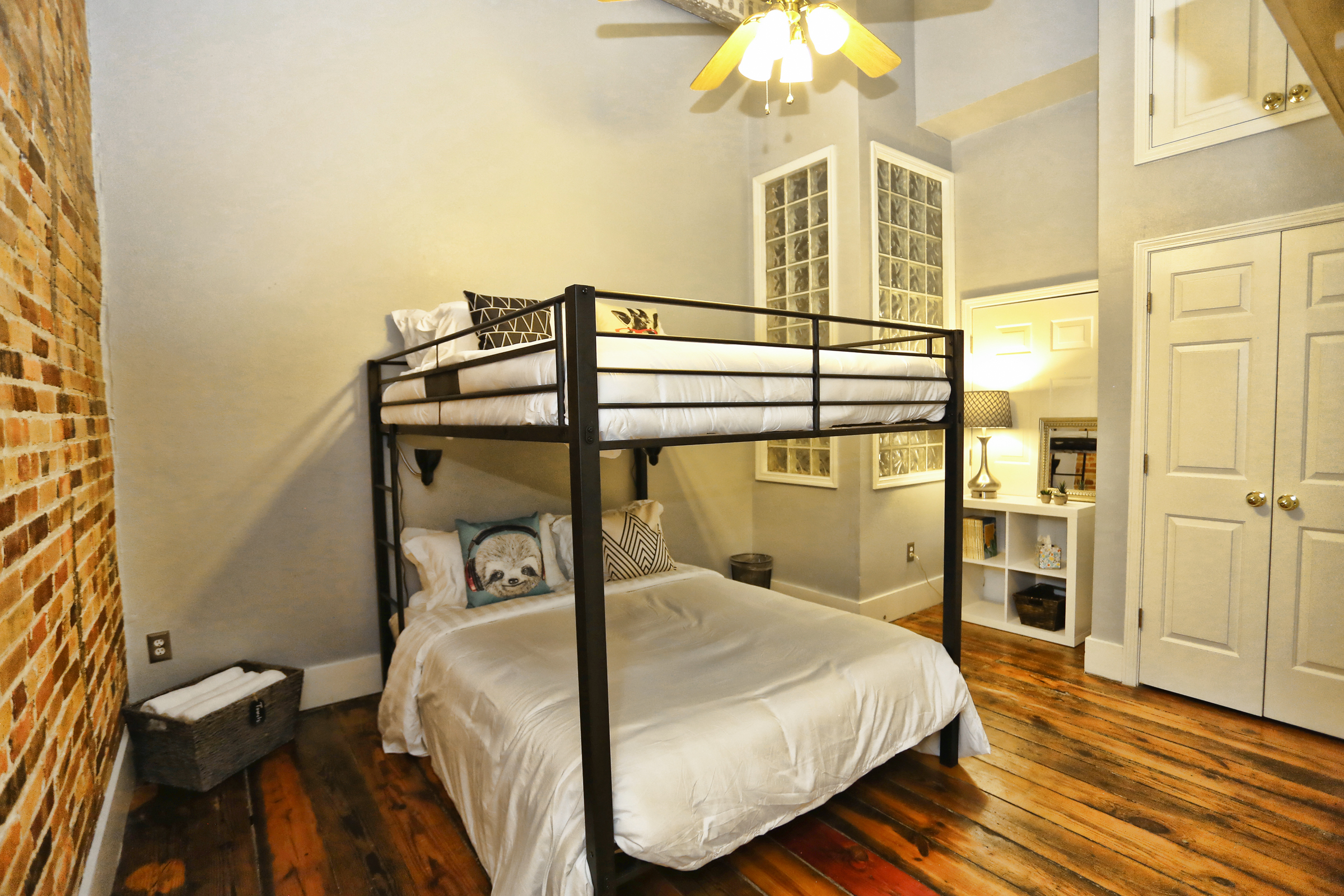 112 Market best airbnb in Wilmington7.jpg
