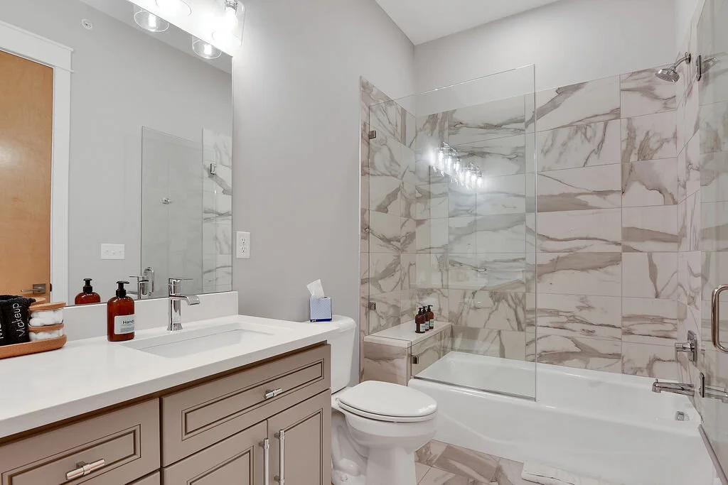 One Tree Hill loft Wilmington best Airbnb best vacation spot28.jpg