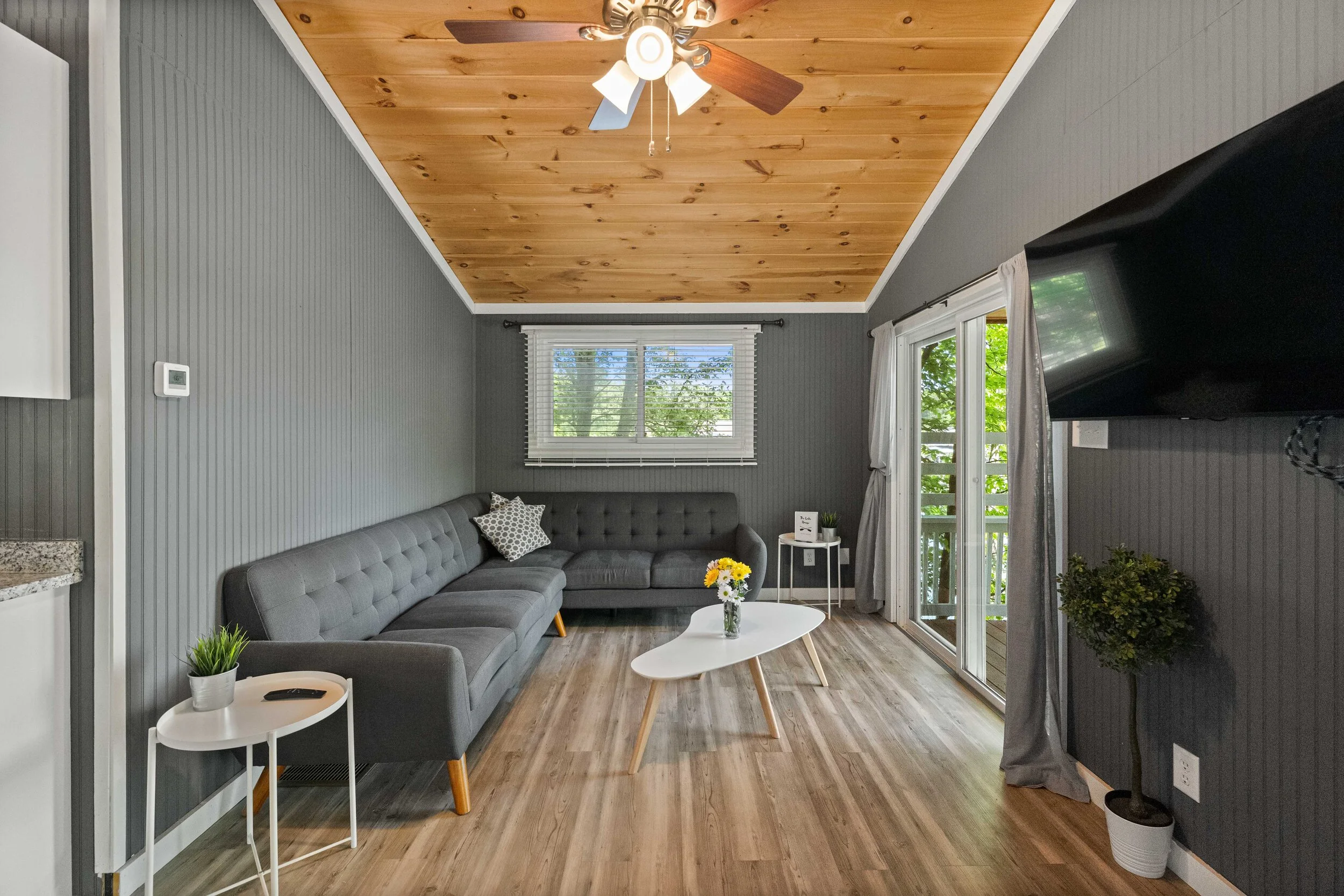 Best Airbnb Vacation VRBO Lake Norman Charlotte North Carolina43.jpg