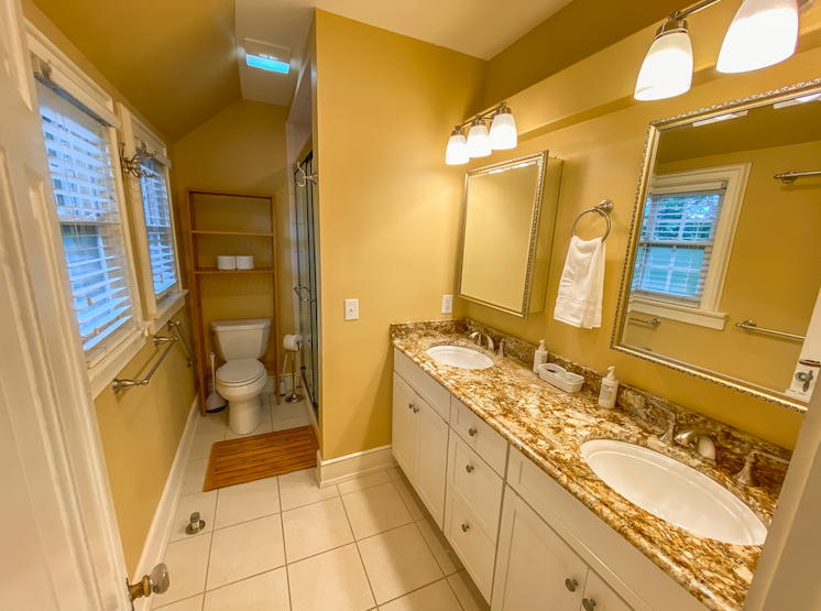 Asheville best place to stay #1 Airbnb Vacation Trip Breweries4.png