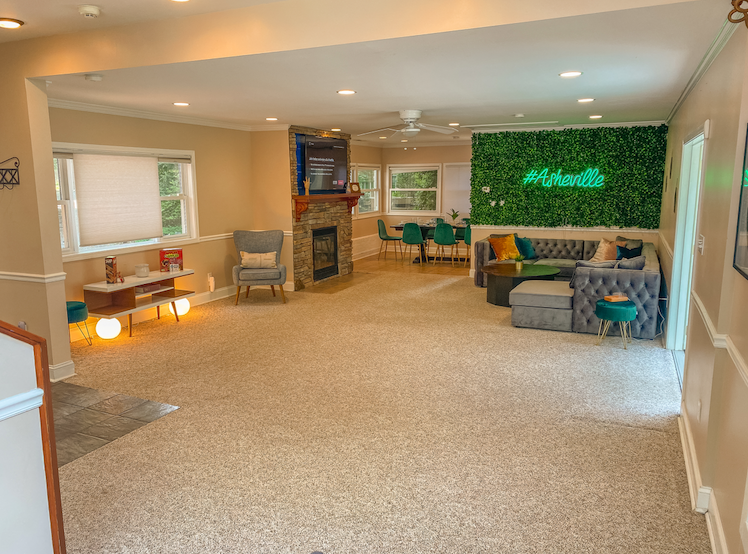 Asheville best place to stay #1 Airbnb Vacation Trip Breweries16.png