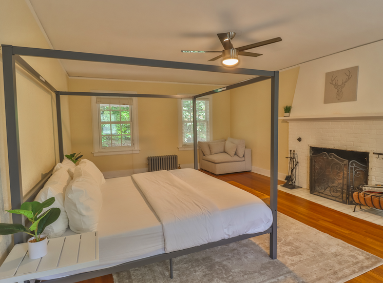 Asheville best place to stay #1 Airbnb Vacation Trip Breweries32.png