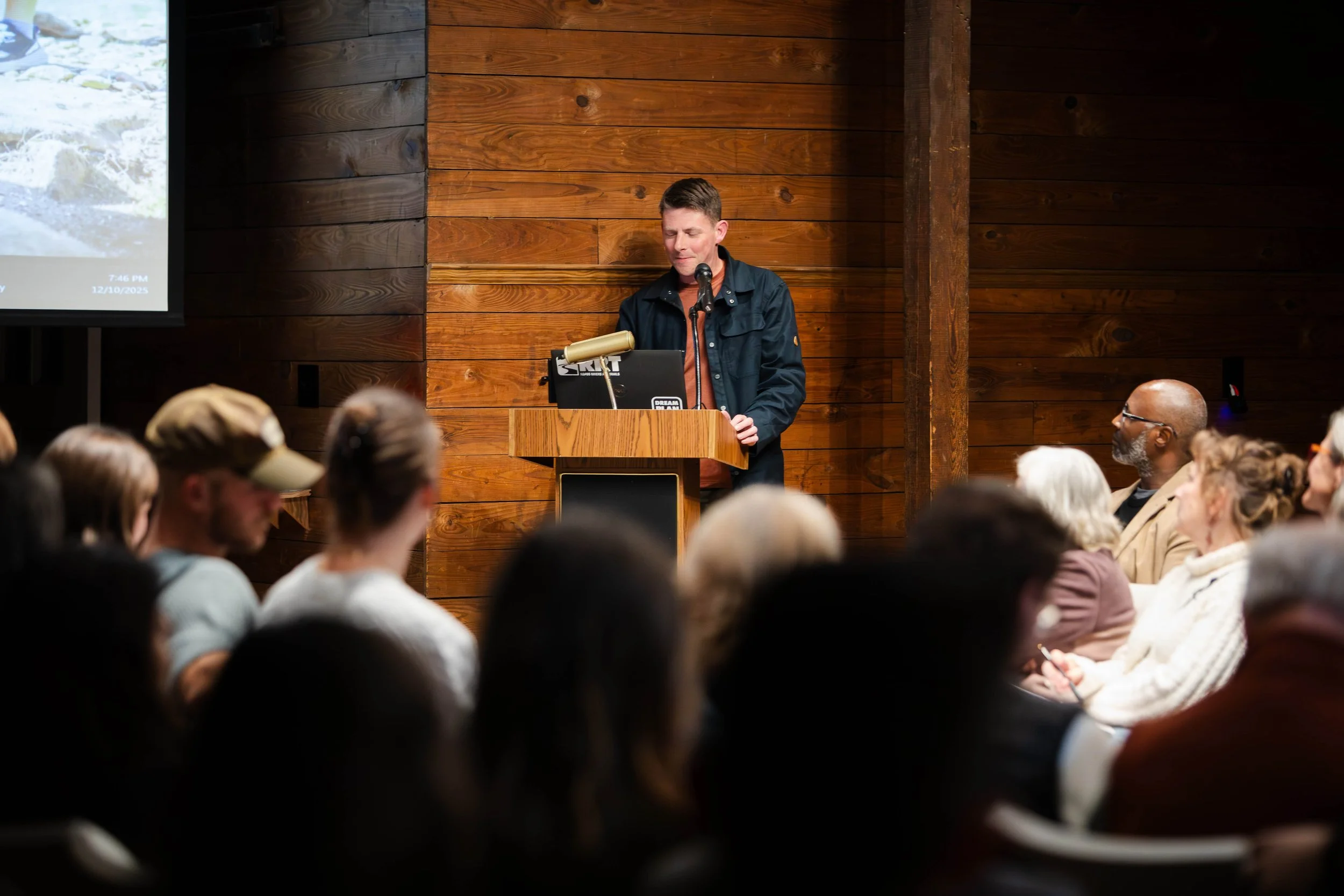 0106Outdoor Fashion Show.JPG