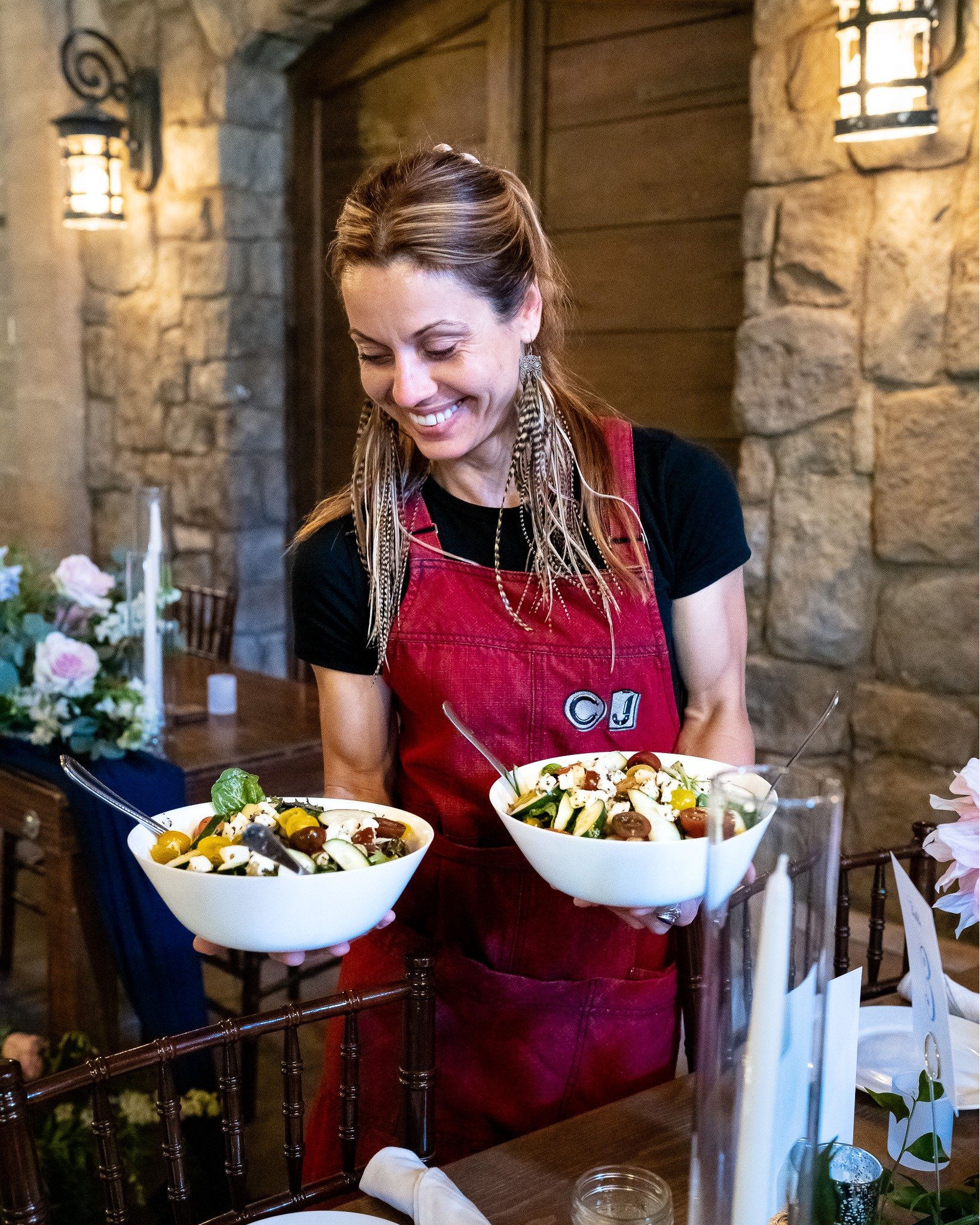 Is family-style catering right for your event?💁&zwj;♀️

Some things to consider when choosing this type of catering:
&bull; Event formality
&bull; Guest count
&bull; Table size
&bull; Food selection
&bull; Variety and flexibility 

Would you like to