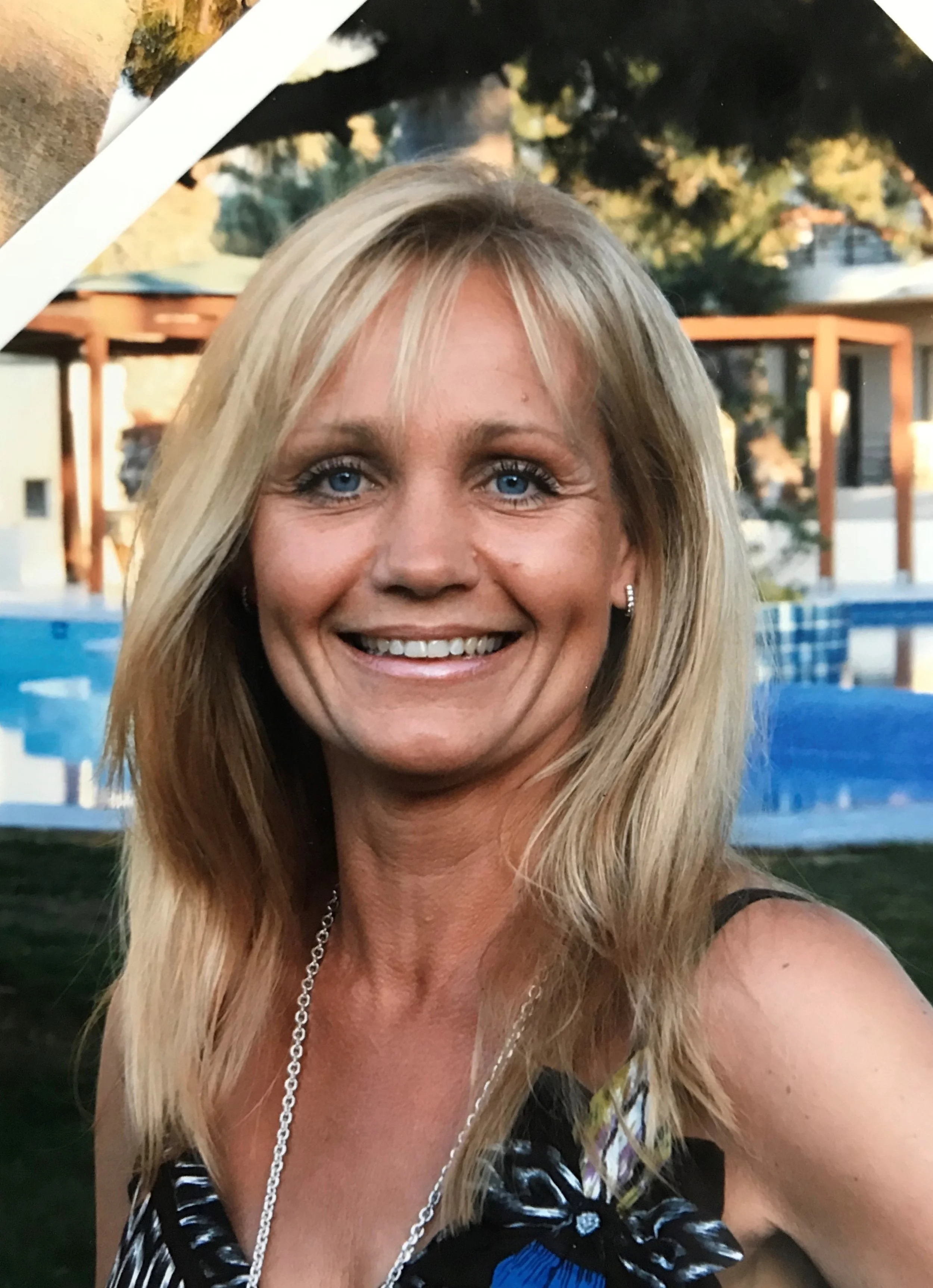 Maria F.jpg