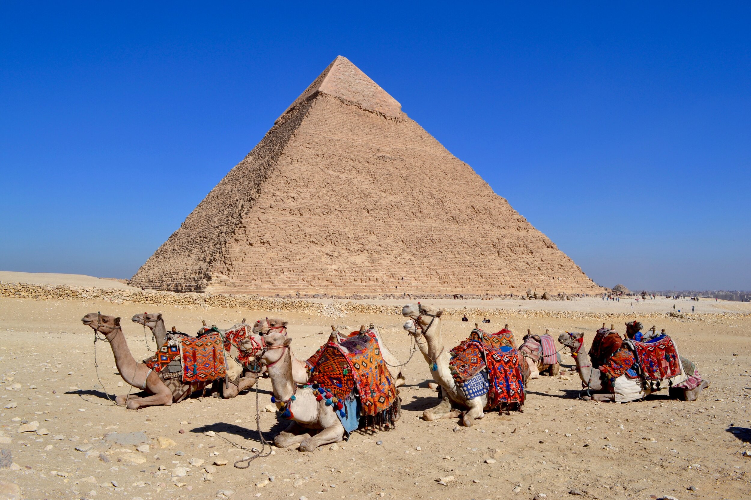 Pyramid of Khafre 2016 Egypt Miniterm.jpg