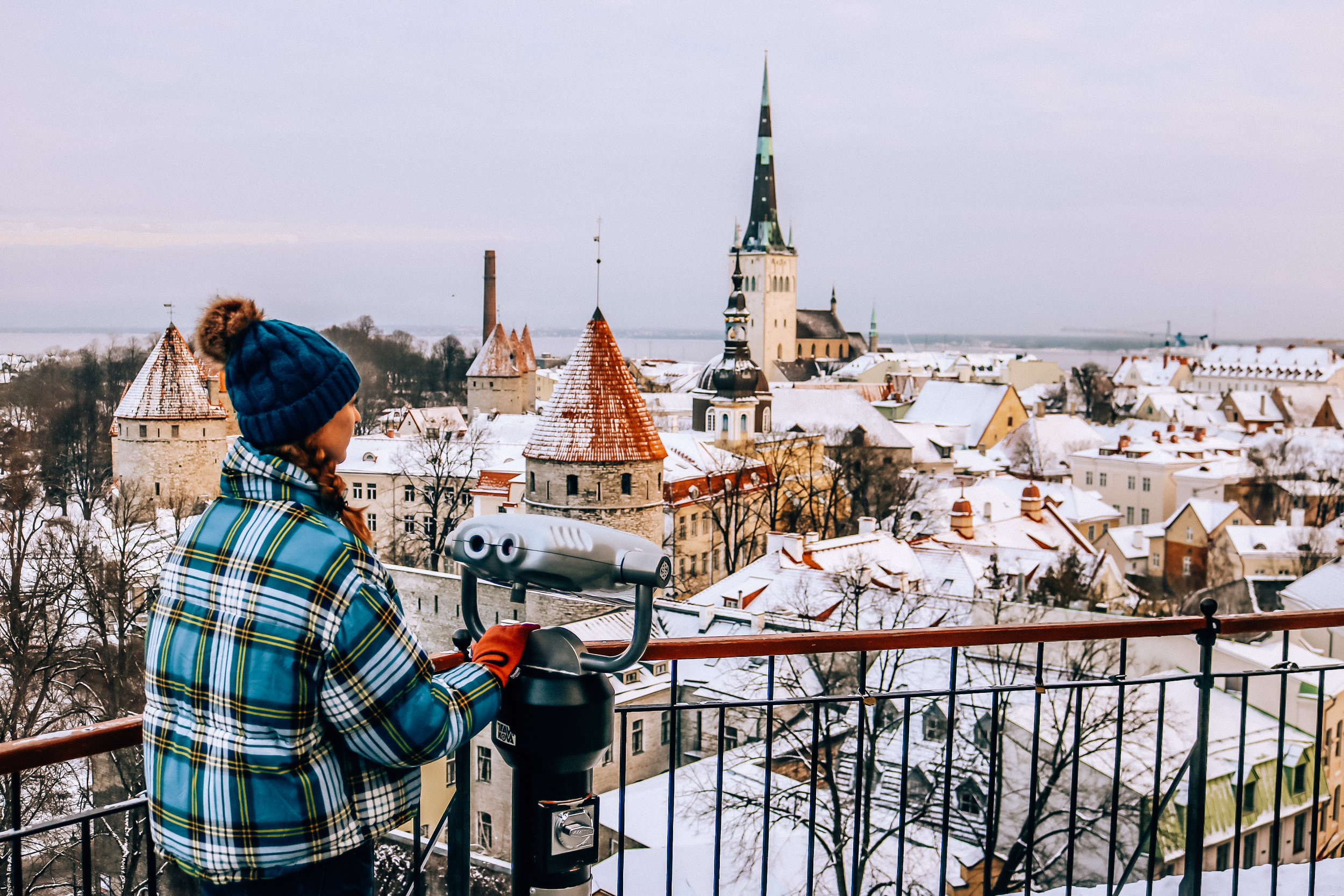 A complete weekend guide to Tallinn, Estonia - what to see and do, where to eat and tips for visiting the best Christmas market in Europe | A Weekend in Tallinn | Travel Guide - Helena Bradbury | City Guide | Tallinn Estonia | 48 hours in Tallinn | …