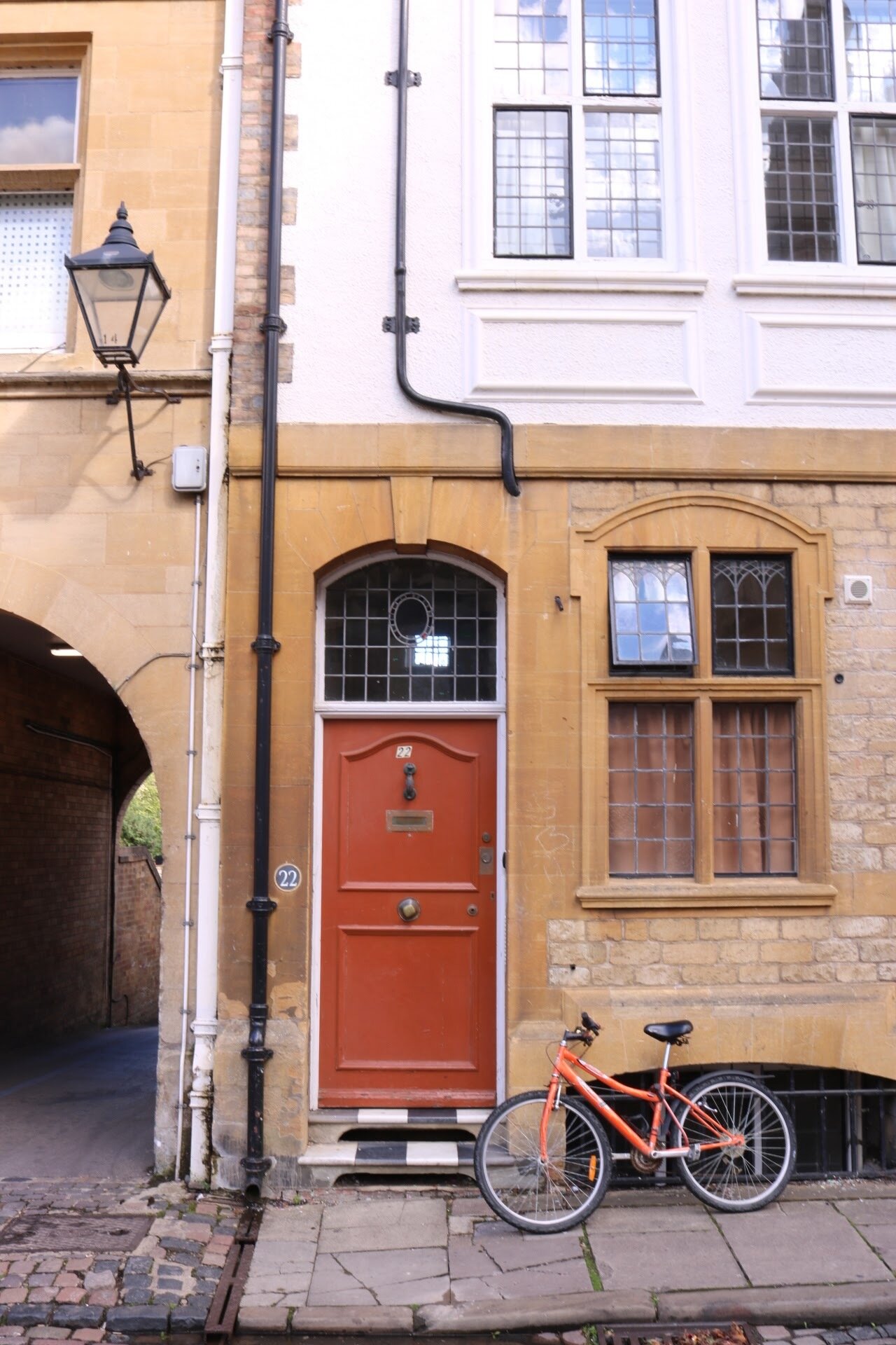 24 hours in Oxford: An Oxford Day Trip Itinerary | Helena Bradbury Travel Blogger | Oxford day trip | day trip to Oxford | Oxford travel guide | Oxford day trip itinerary | Things to see and do | where to eat | best pubs in Oxford | Oxford itinerary…