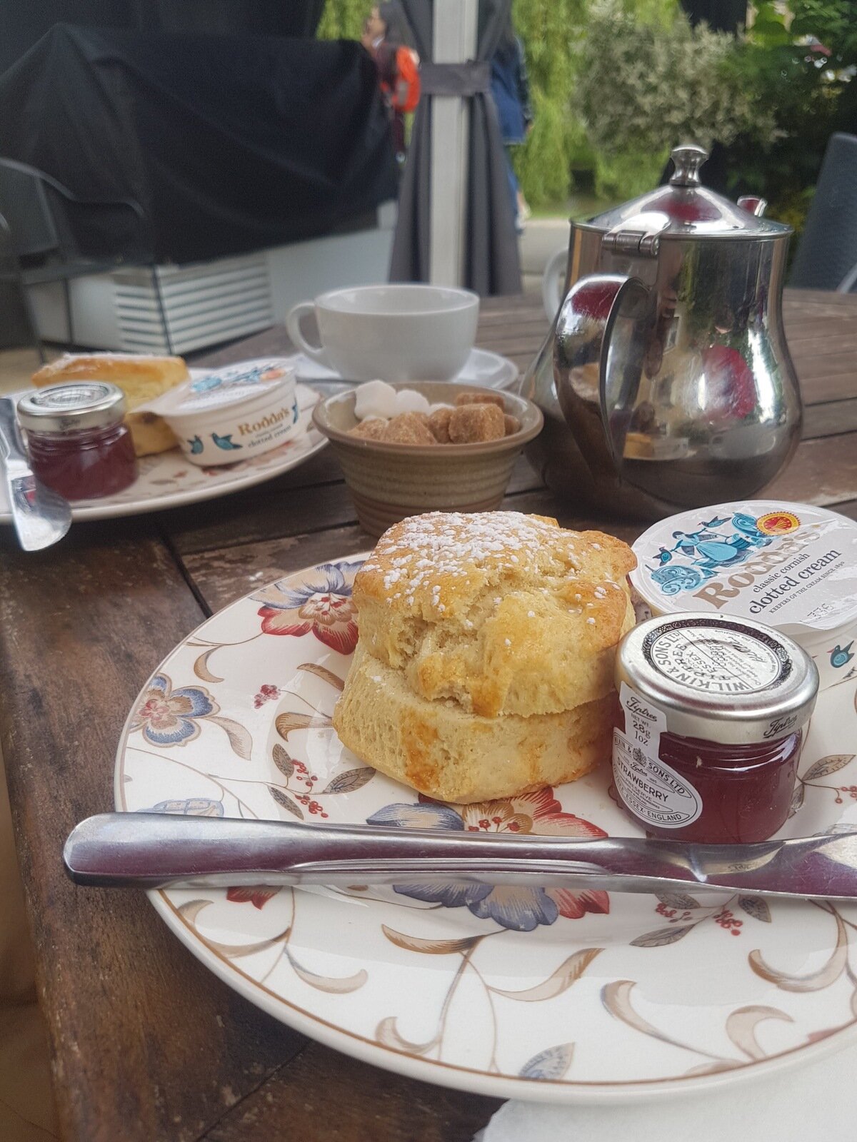 English tea and scones in the cotswolds with jam