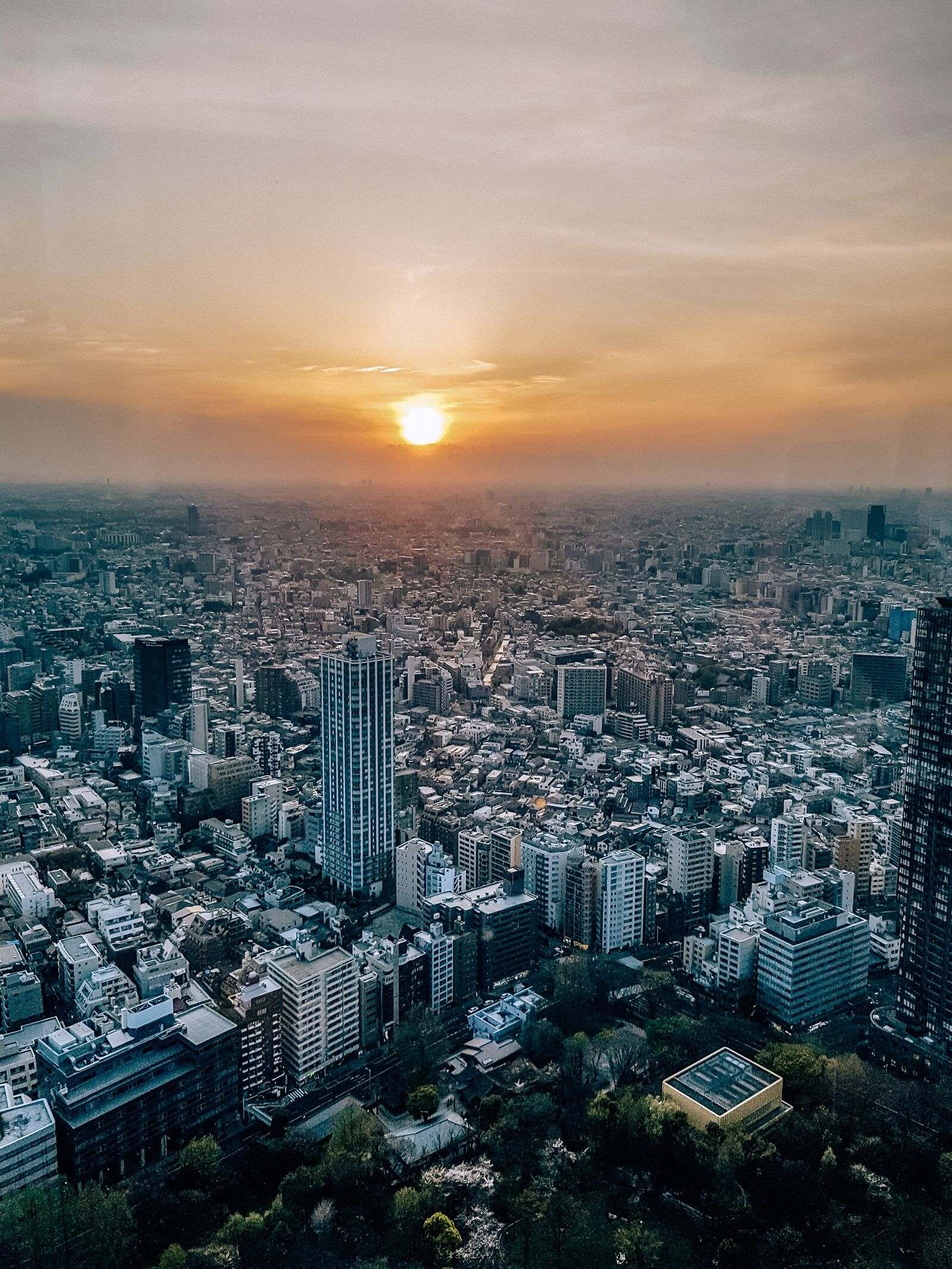 The sunset over Tokyo from Metropolitan Government Building Observation Deck