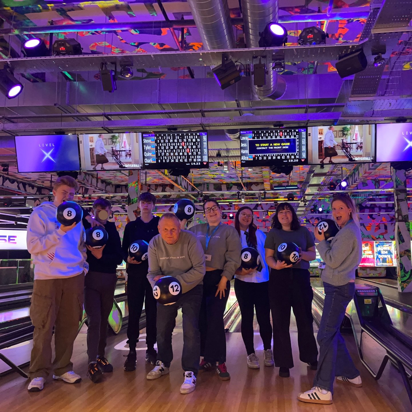We had a great evening out with some of our YAFA young people last night! 🎳⛳️

Bowling, crazy golf, and spending time together has been great and it was a great evening to have fun as we head to the Easter break!