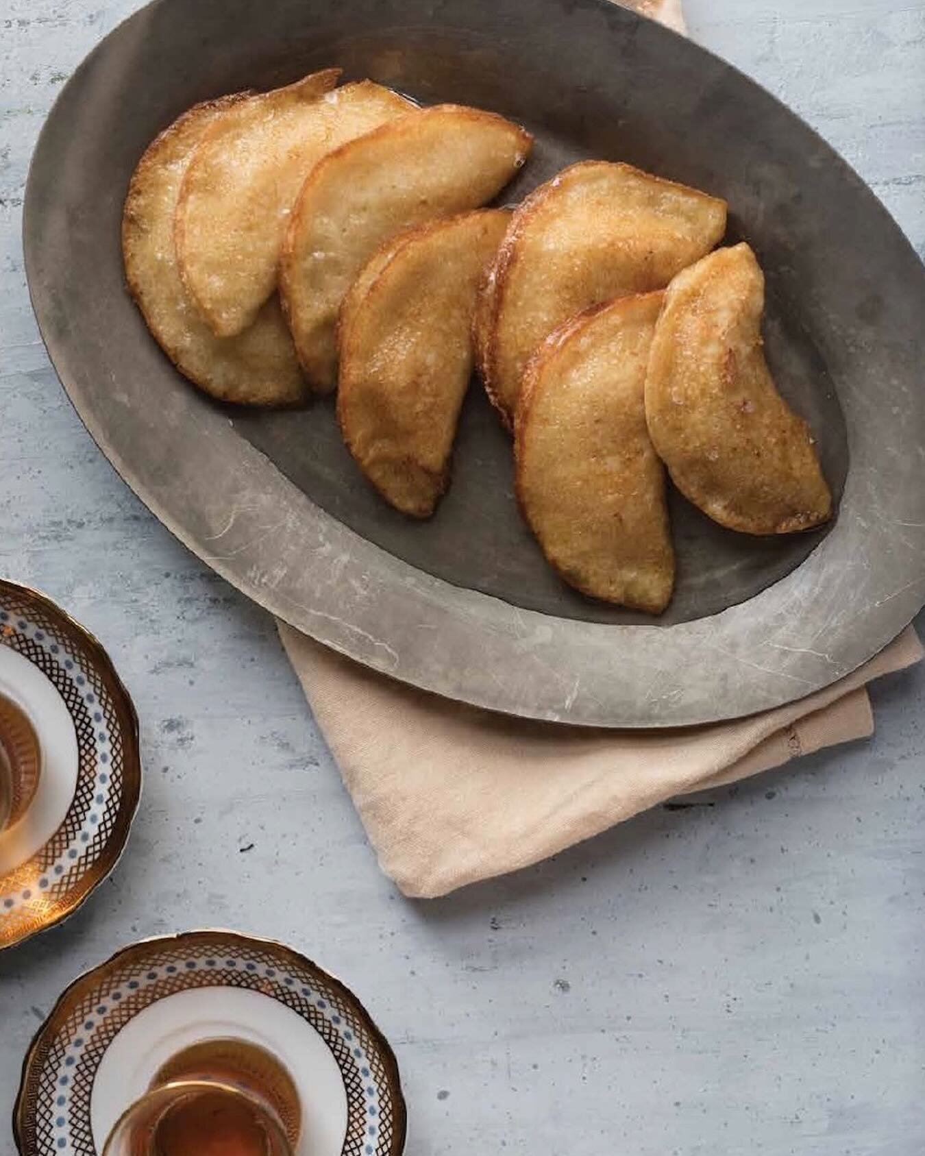 In recognition of the upcoming observance of Ramadan, our Recipe of the Week is for Qatayef, a standardl Middle-Eastern dessert that is especially popular during the holy month. This version has a filling of cheese and cr&egrave;me fra&icirc;che, but
