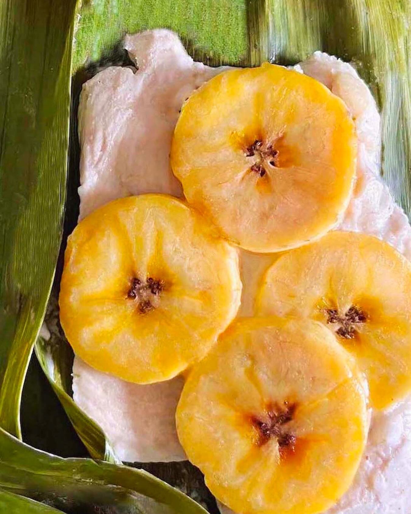 This week in #taste_budding: thin-sliced chicken breast marinated in coconut milk, grated coconut, lime, and jalepe&ntilde;o, oven-steamed with plantains in banana leaf packets. Recipe by @ChefPierreThiam from his book &ldquo;Yolele: Recipes from the