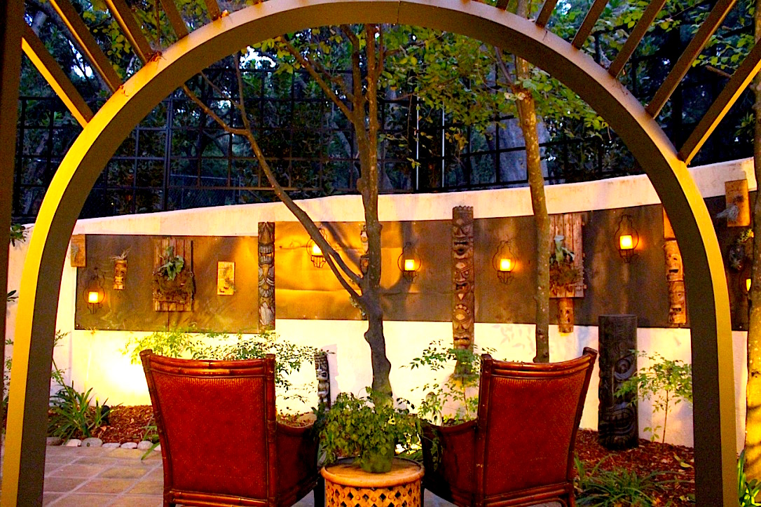 td night patio 3.jpg