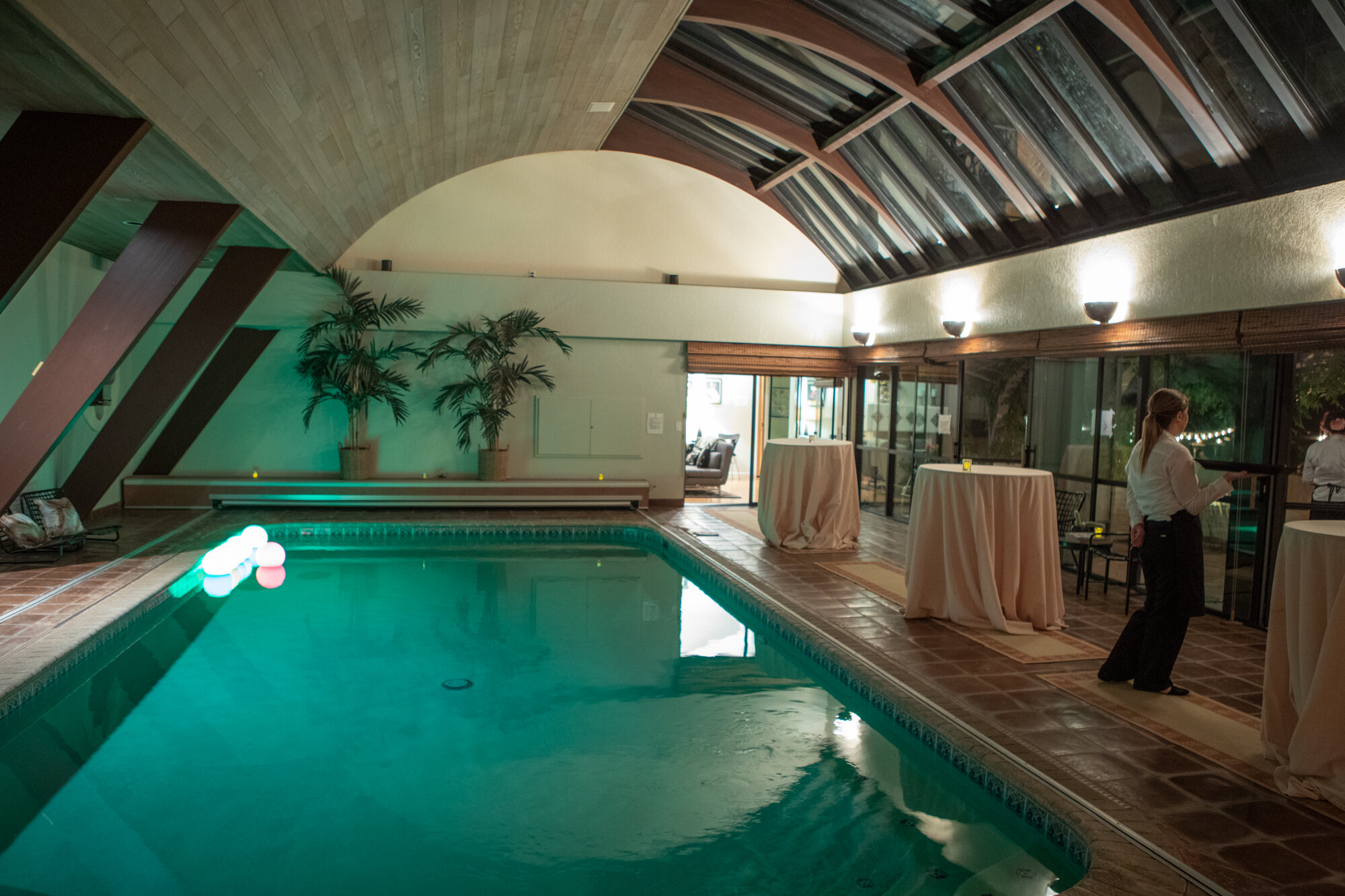 Pool.jpg