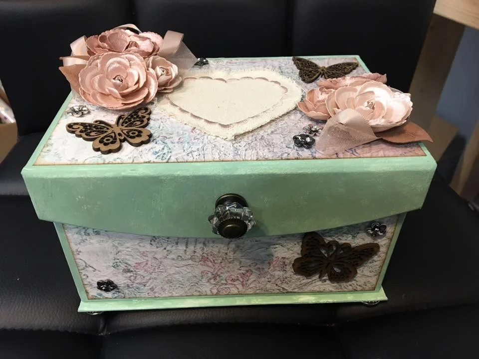 Custom Keepsake Box