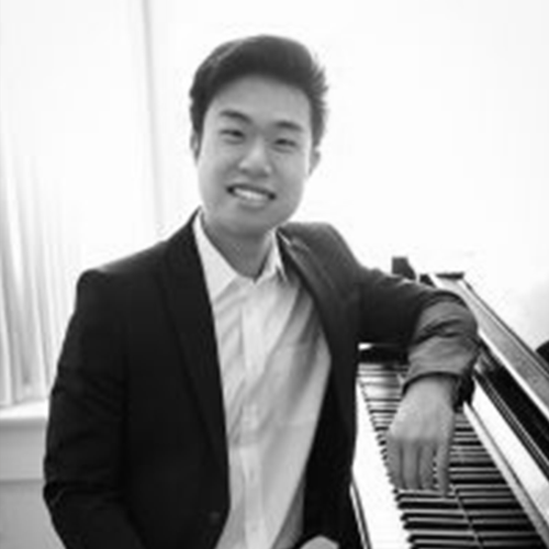 Ringo Suen Piano Teacher From the age of 6, I have enjoyed playing the piano and my musical journey has continued ever since. After going through an array of music festivals, I managed to achieve multiple awards and certificates. From there on, I knew piano was not just a skill I had, but rather a passion I had discovered. After graduating with a First Class Honors in the Piano Performer’s ARCT, I decided to continue with piano through the enjoyment of teaching others. I am interested in sharing my passion for music with students and enjoy teaching in an encouraging and fun atmosphere where children will be taught using creative methods. Well acquainted with the RCM syllabus, your child will be well-prepared for all exams and music festivals. I look to equip students with the performance and theoretical skills that will see them excel no matter what path they take in the music. As an engaged and determined teacher, I thrive to extend my knowledge to my students ensuring that they have learned something valuable at each lesson.