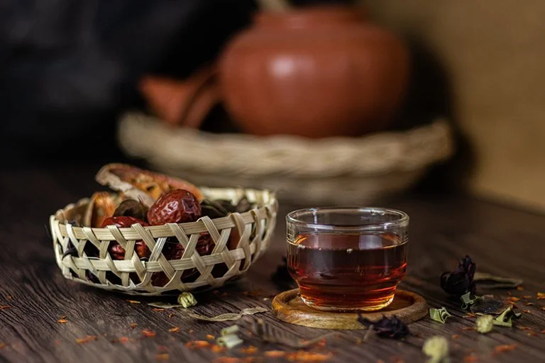 How to Combine Traditional Chinese Medicine with Acupuncture in Toronto to Enhance Fertility