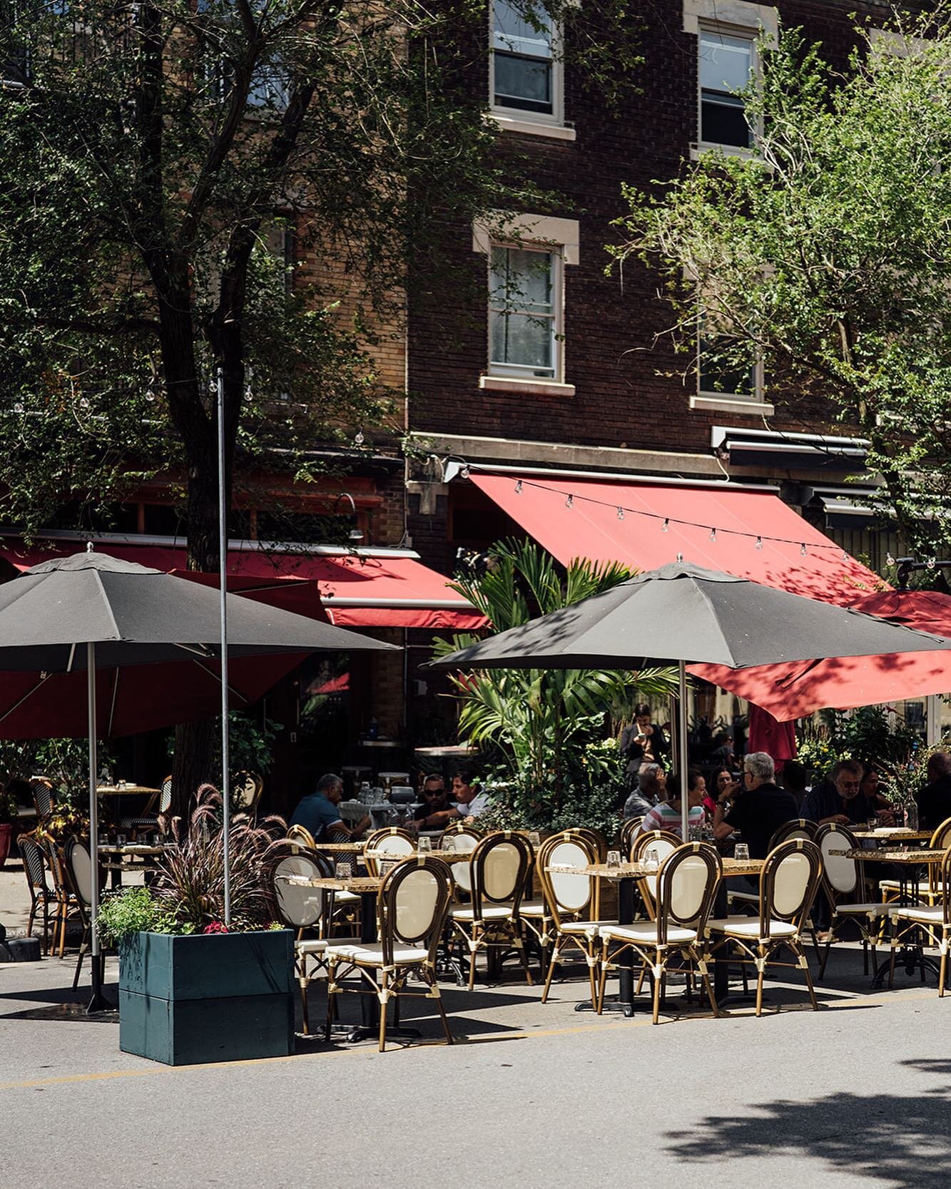 Avez-vous aussi h&acirc;te que nous &agrave; l&rsquo;ouverture de notre terrasse ?🌞