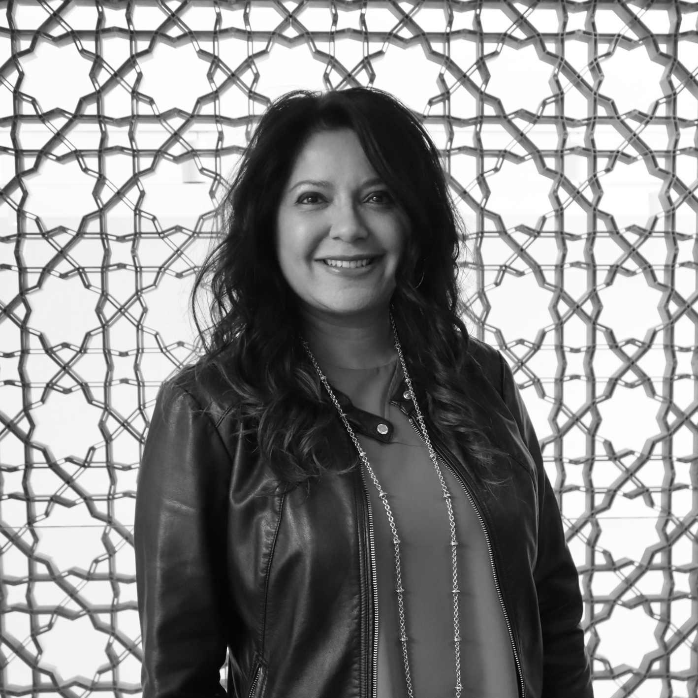 Rumina Ratansi, CHRL, CCA Rumina is the founder and managing partner of Leadership Empire, a boutique HR Consultation and Business Coaching organization. She is a seasoned Executive and Human Resources veteran with 25+ years of industry experience ranging in public, private and not for profit sectors, along with start-up ventures.