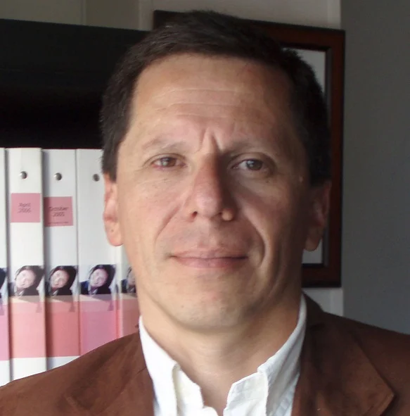 Luis Jorge Valbuena.jpg